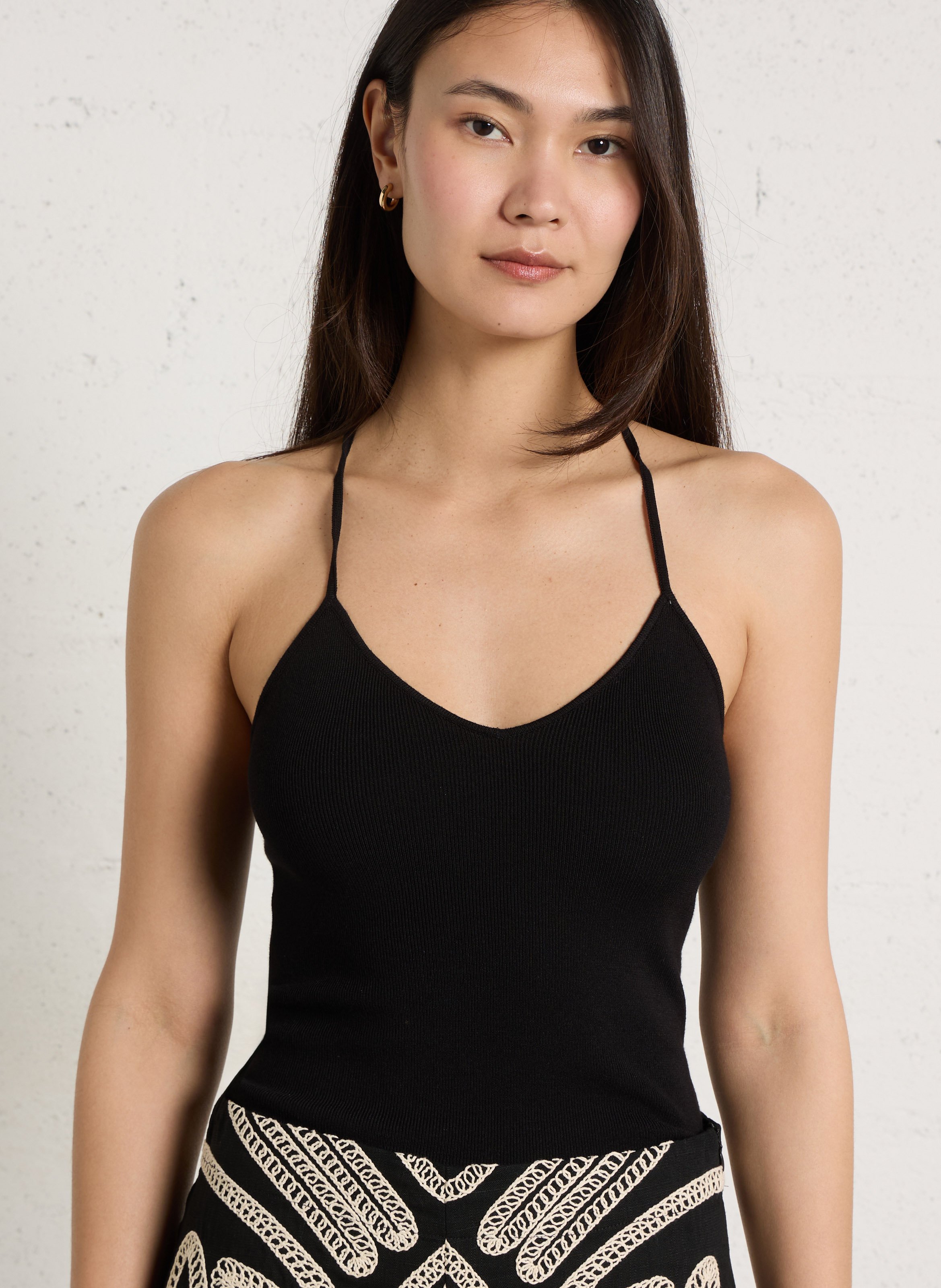 Débardeur ajusté col V en maille LA PETITE ETOILE Noir