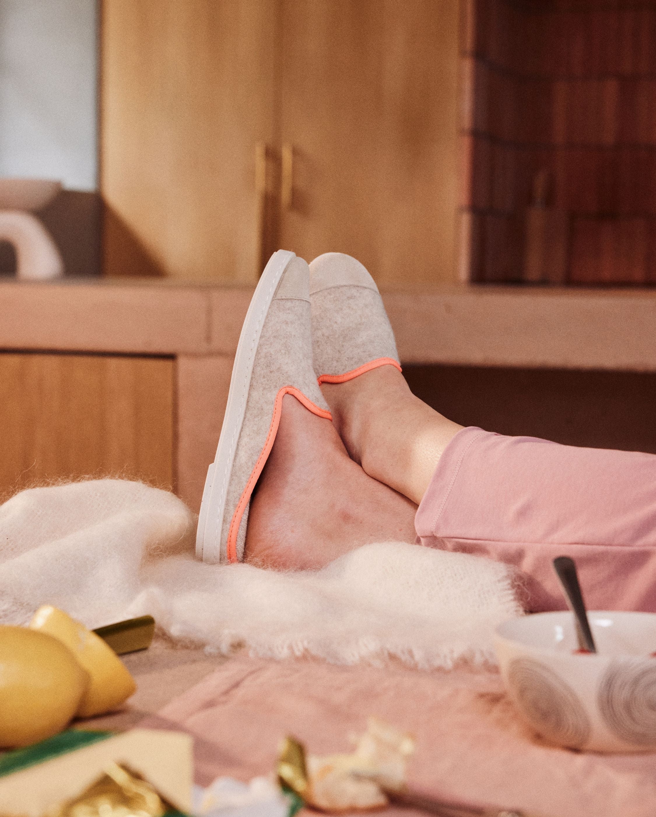 Women's wool mule, beige neon pink ANGARDE Beige