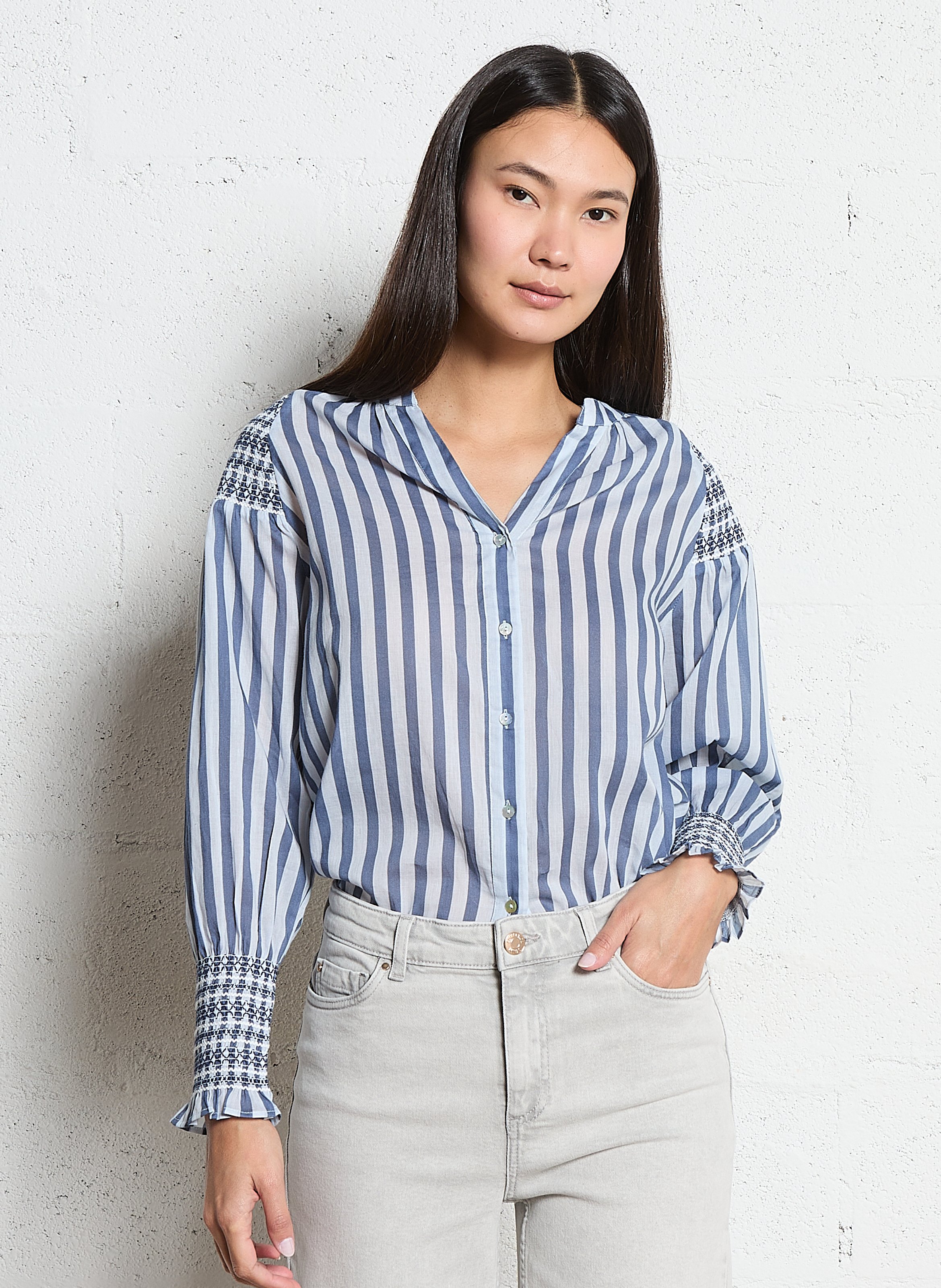 Loose-fit V-neck cotton shirt SOPHIE+LUCIE Blue