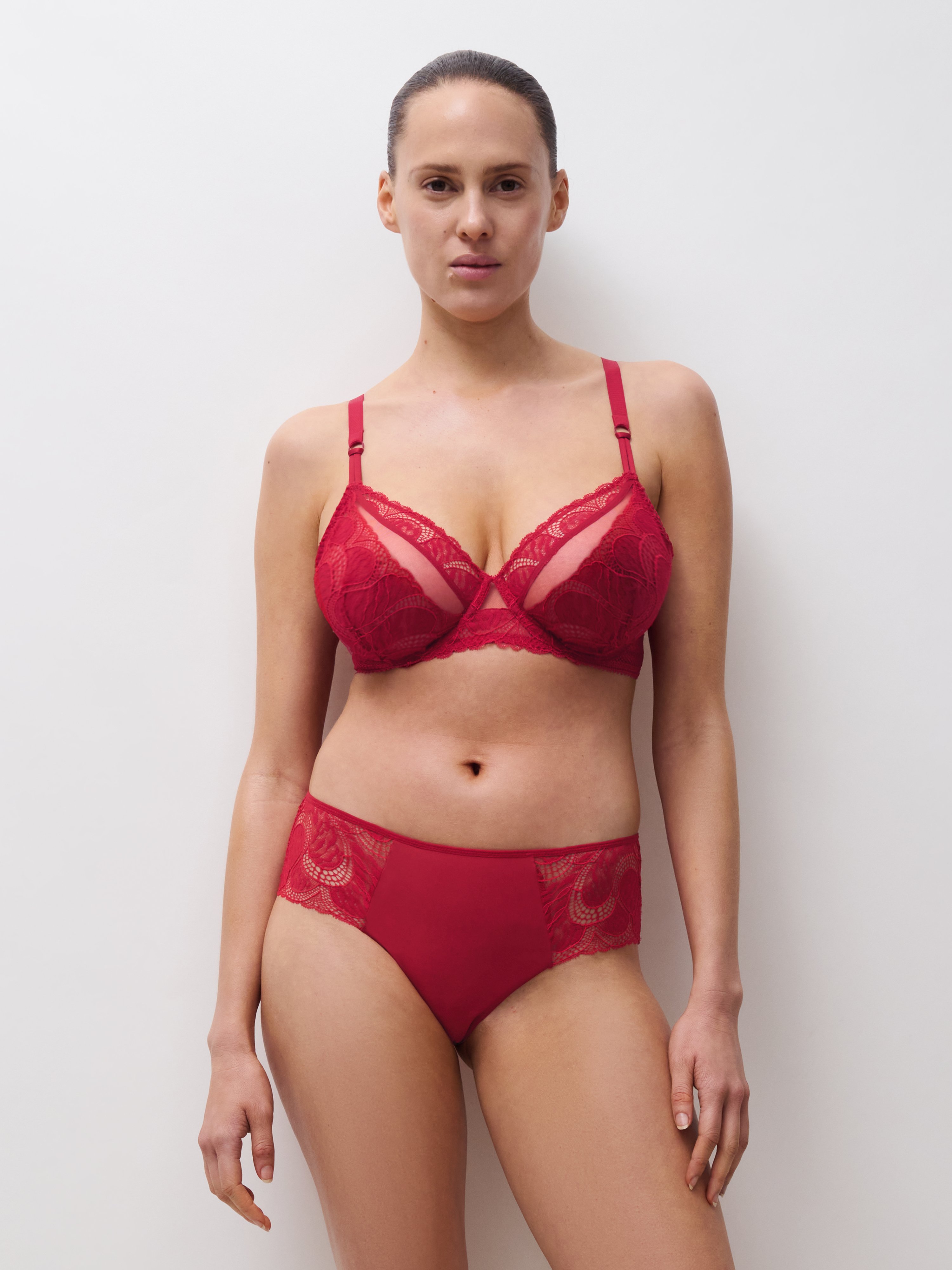 A La Belle Etoile lace shorts CHANTELLE PULP Red