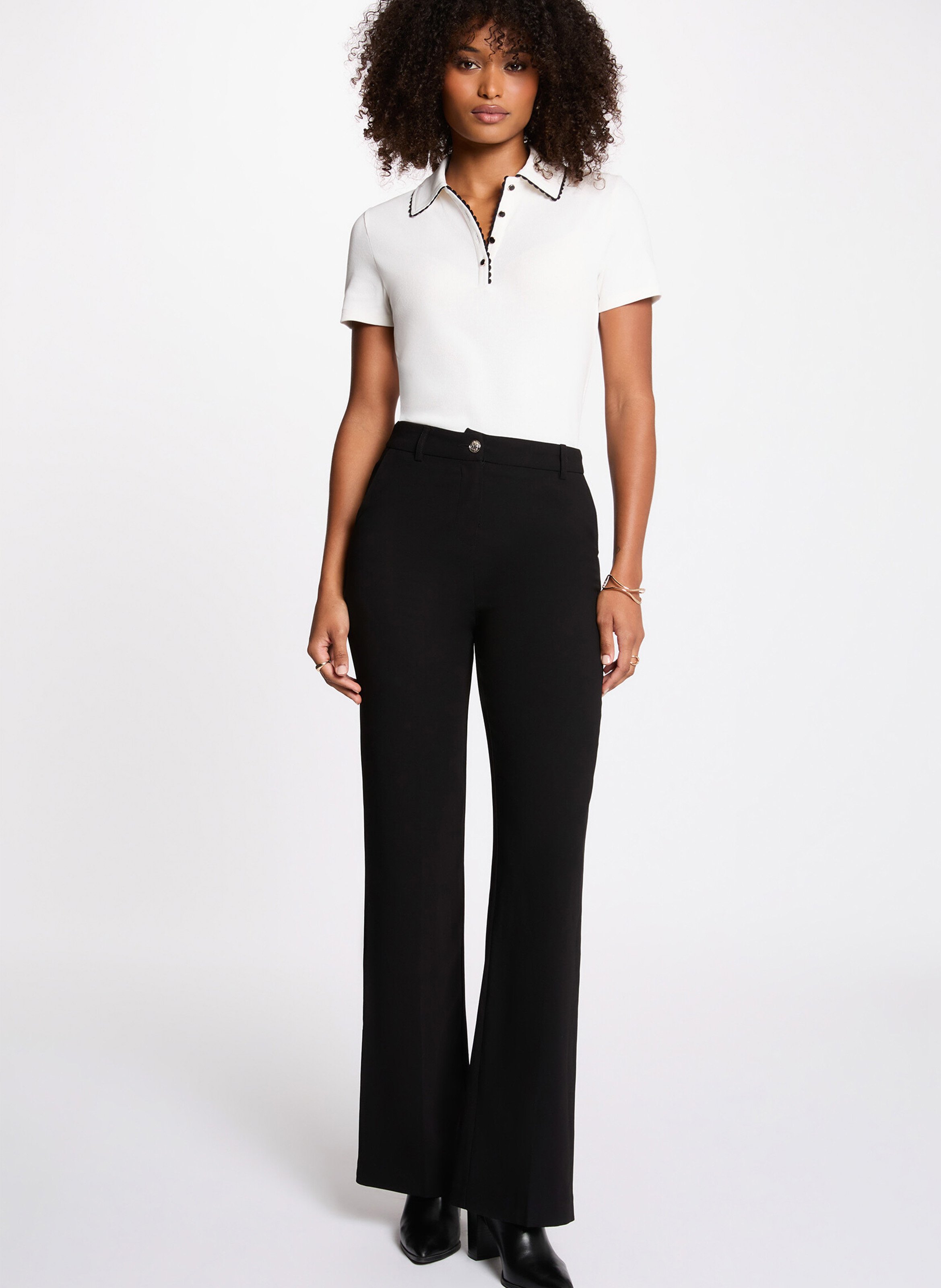 Polo met getailleerde pasvorm in effen breisel MORGAN Wit