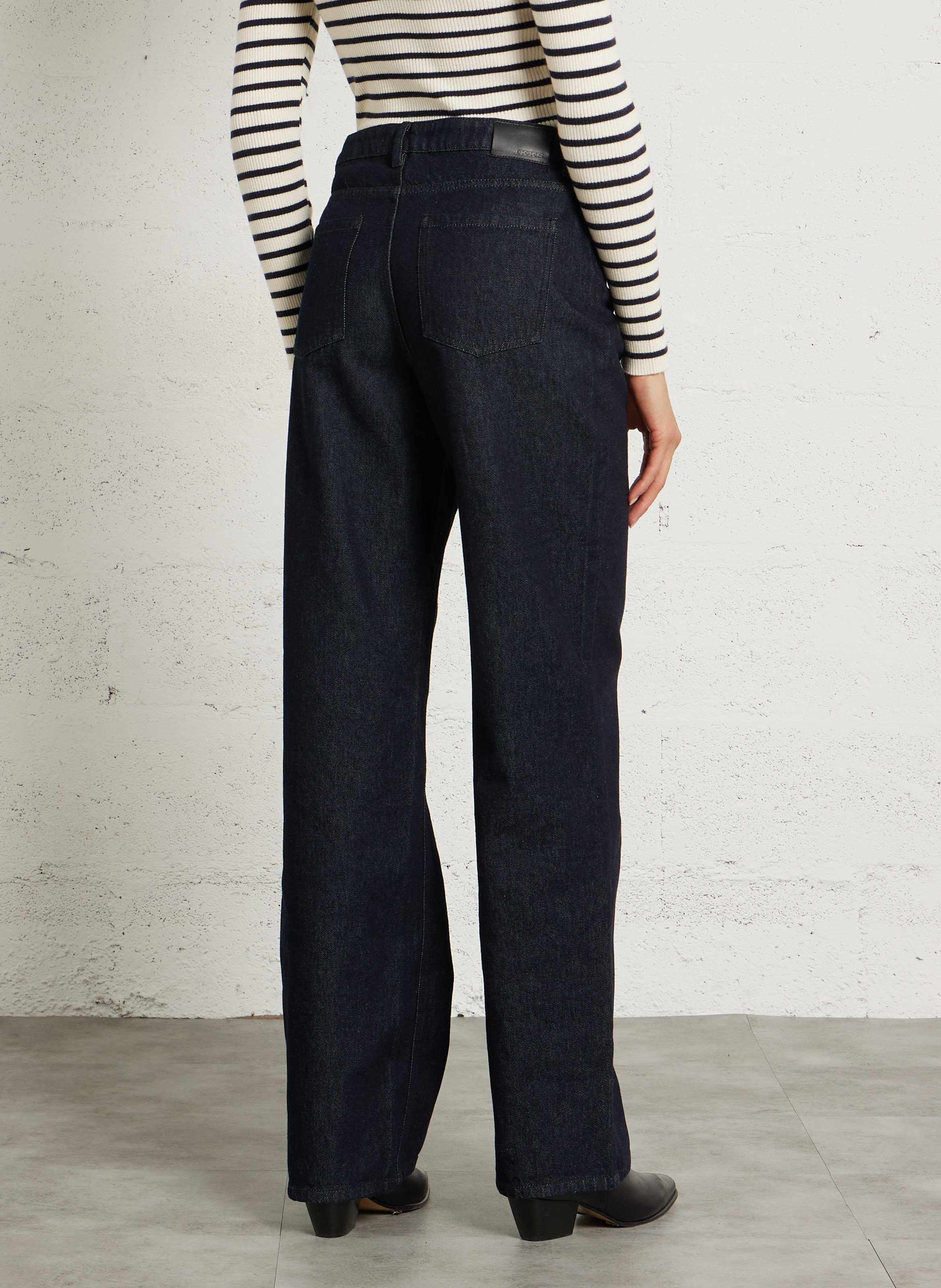 Hoch geschnittene Bootcut-Jeans aus Baumwolle. IKKS Blau