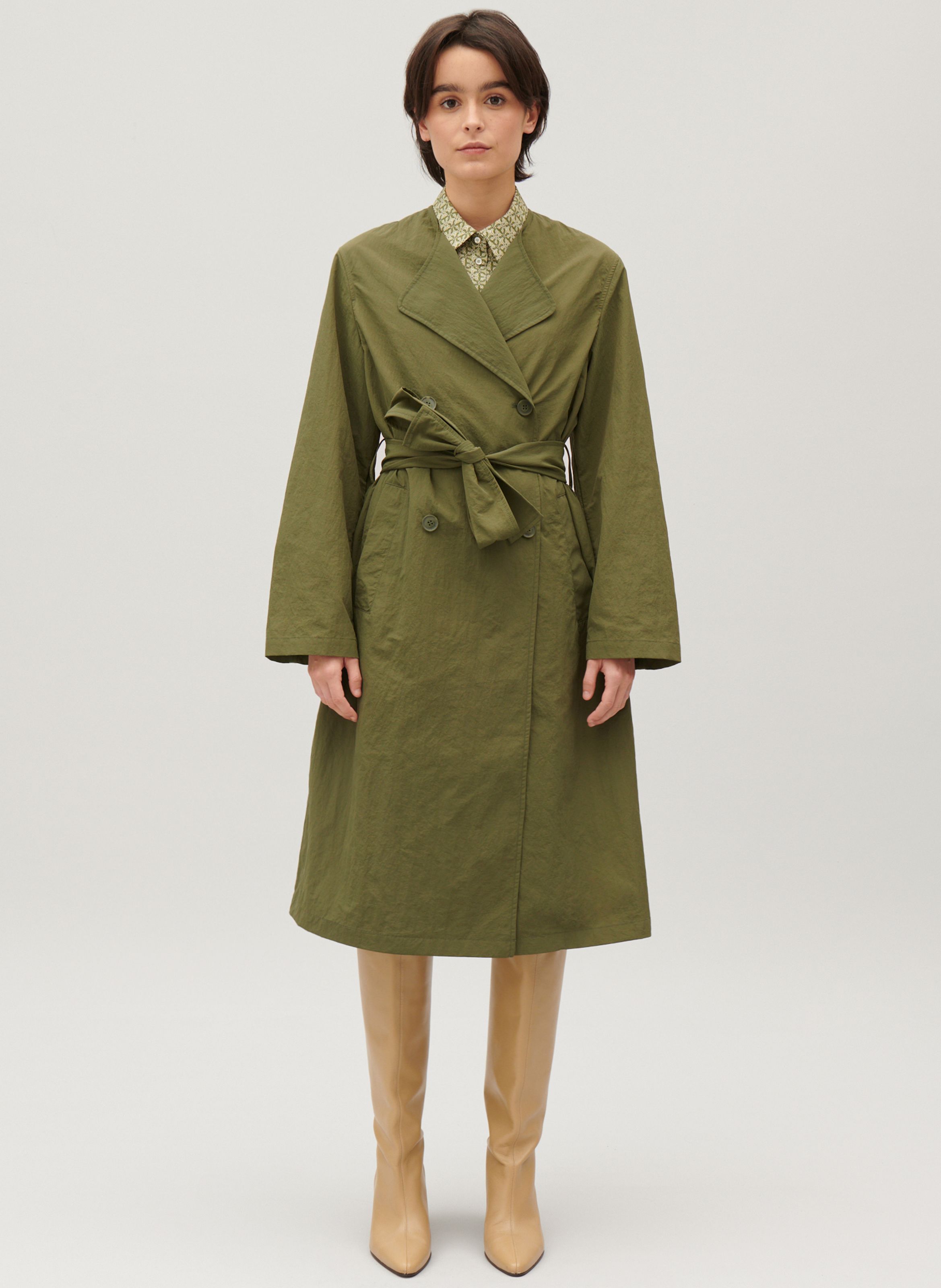 Vert Straight mid length trench coat