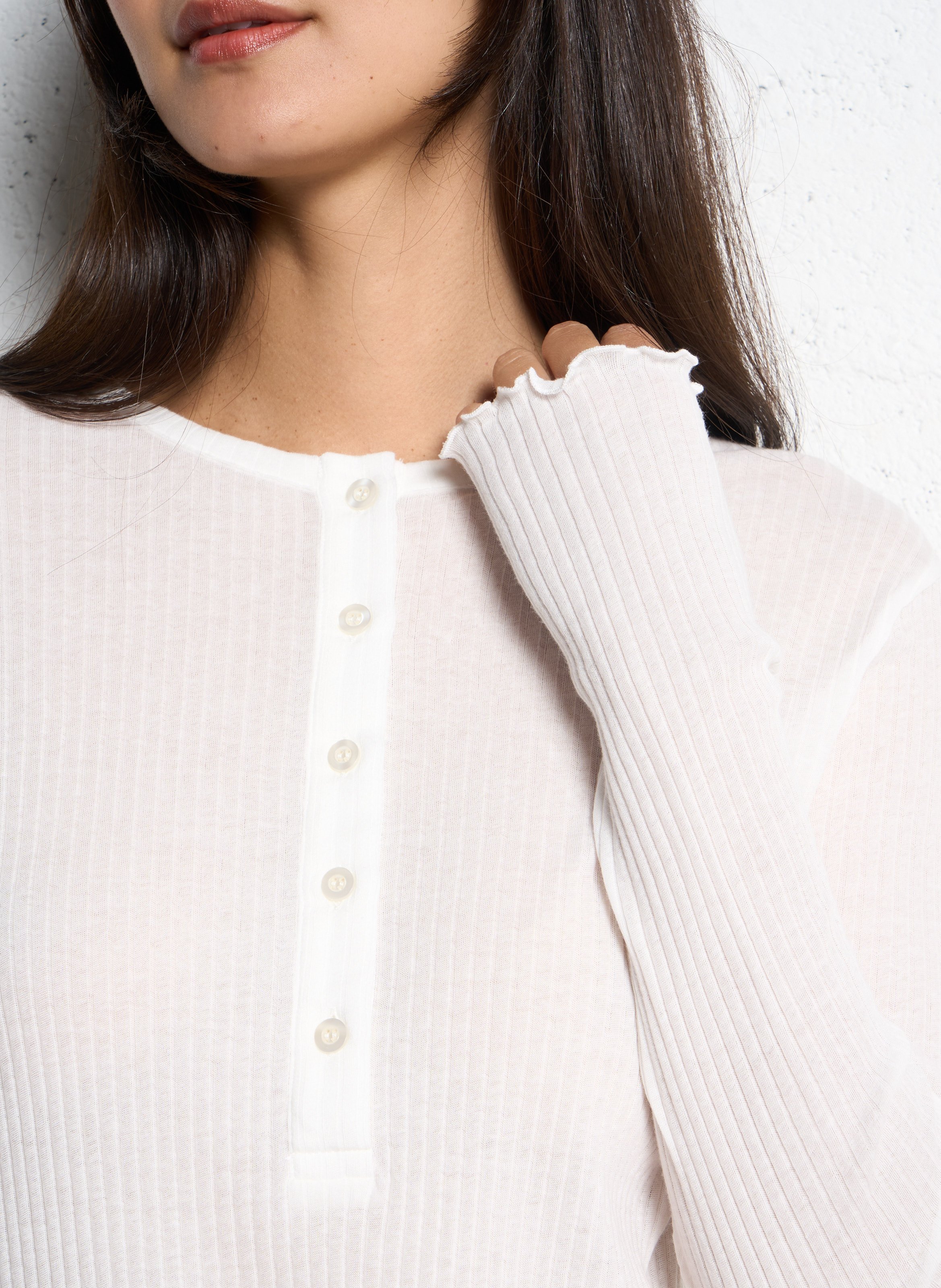 Effen geribbeld T-shirt met knopen THE NEW SOCIETY Wit