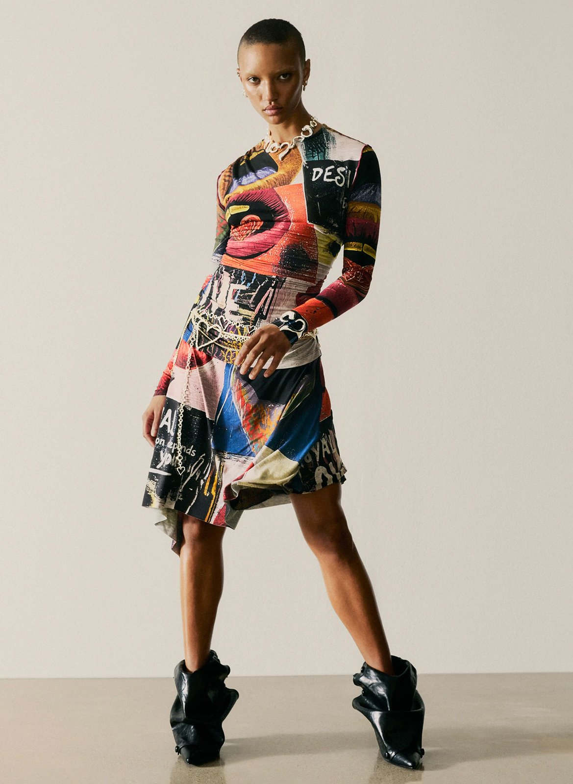 Asymmetrisches Kurzkleid mit Rundhalsausschnitt DESIGUAL Schwarz