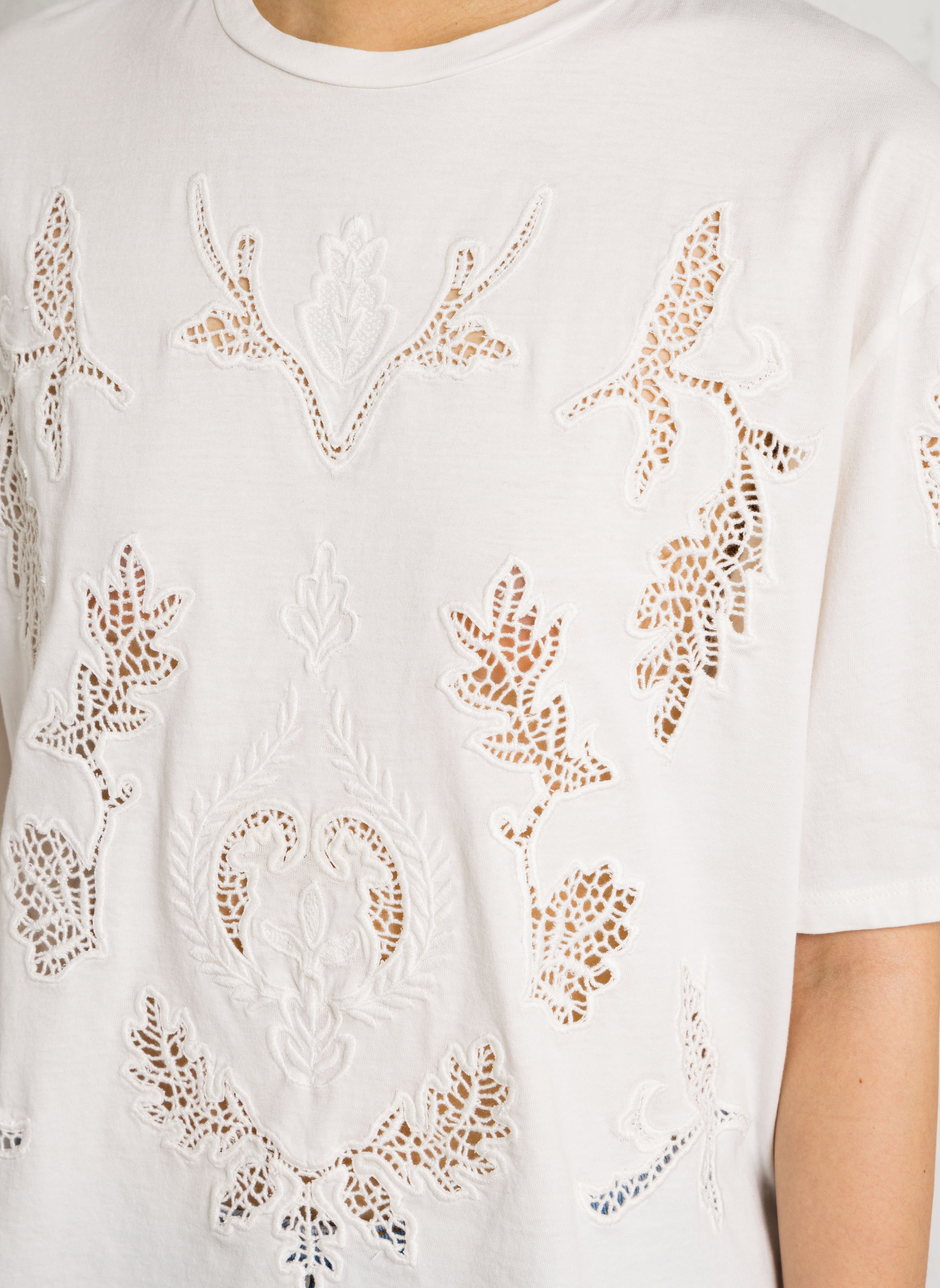 Straight-cut round-neck embroidered cotton top BERENICE White