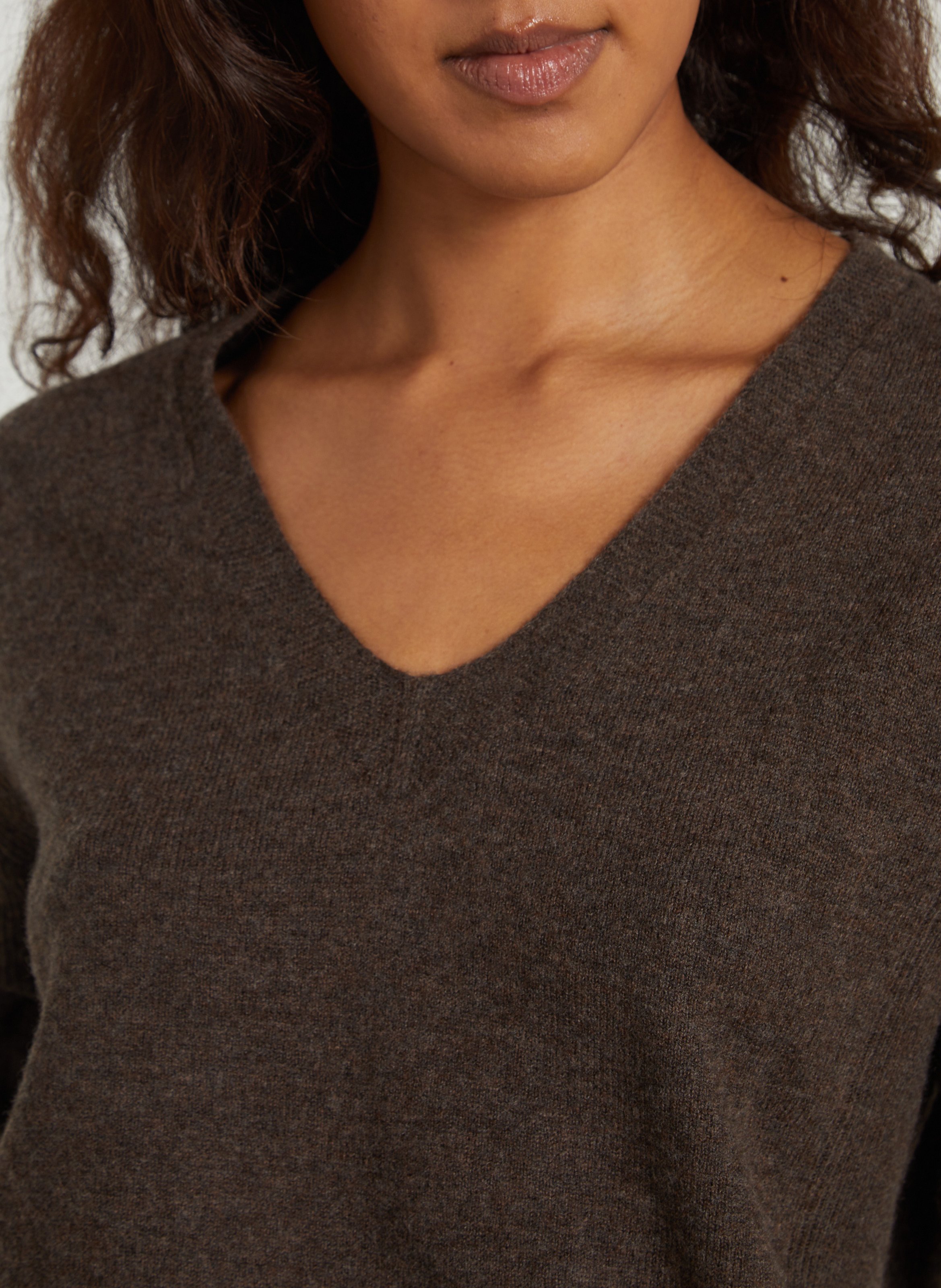Pull droit col v en laine MAISON 123 Marron