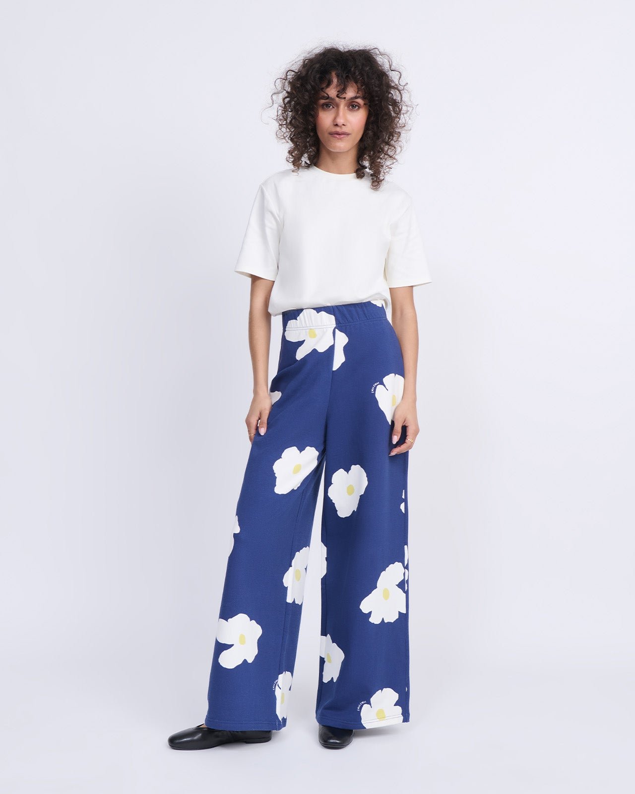 Organic cotton floral print pants EMOI EMOI Blue
