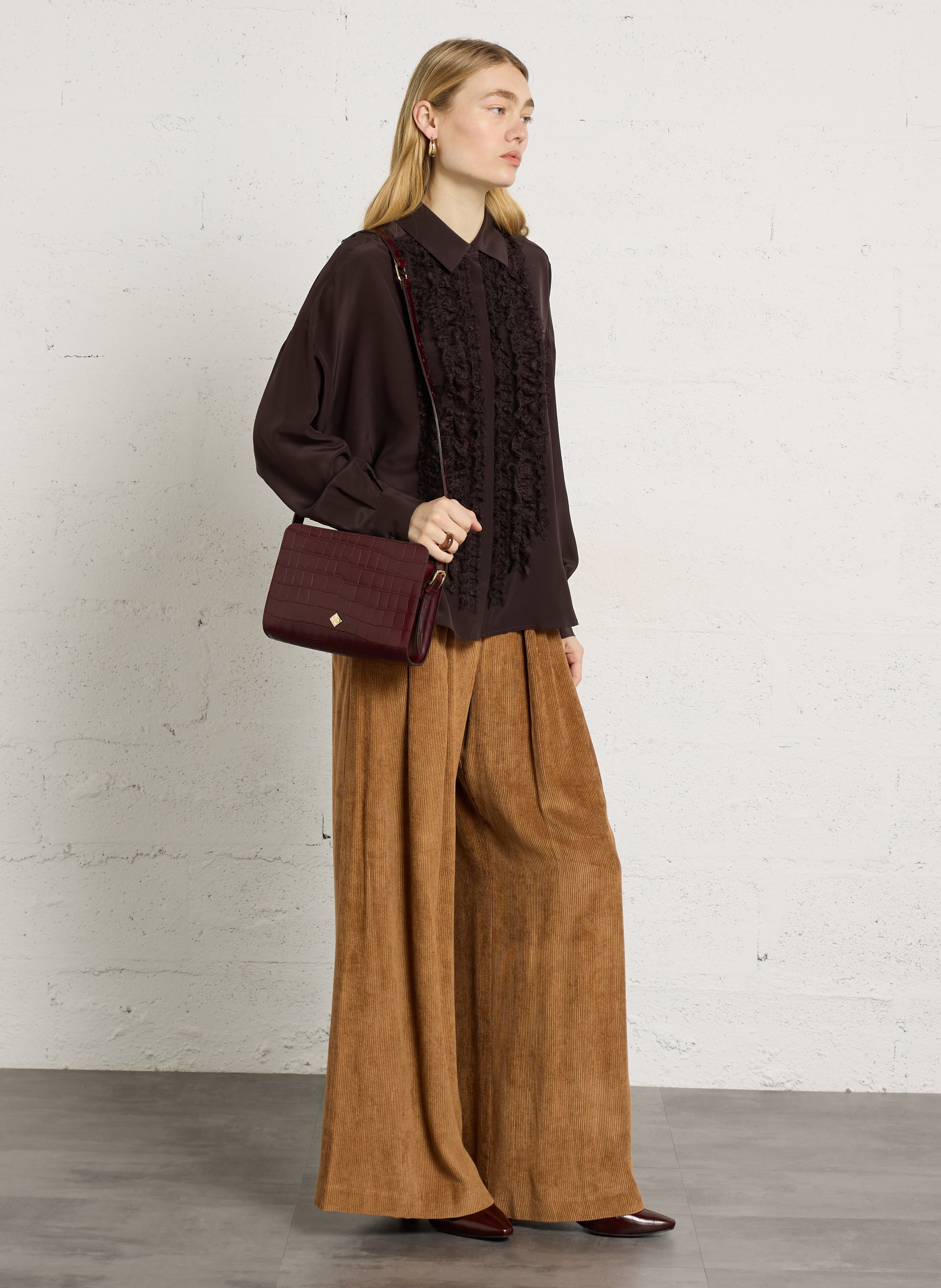 Loose-Fitting Silk Lace Shirt MOMONI Brown
