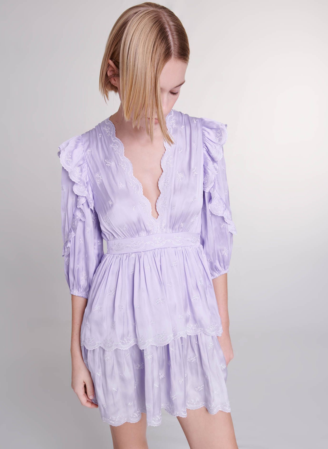 Robe courte droite col V brod e Violet