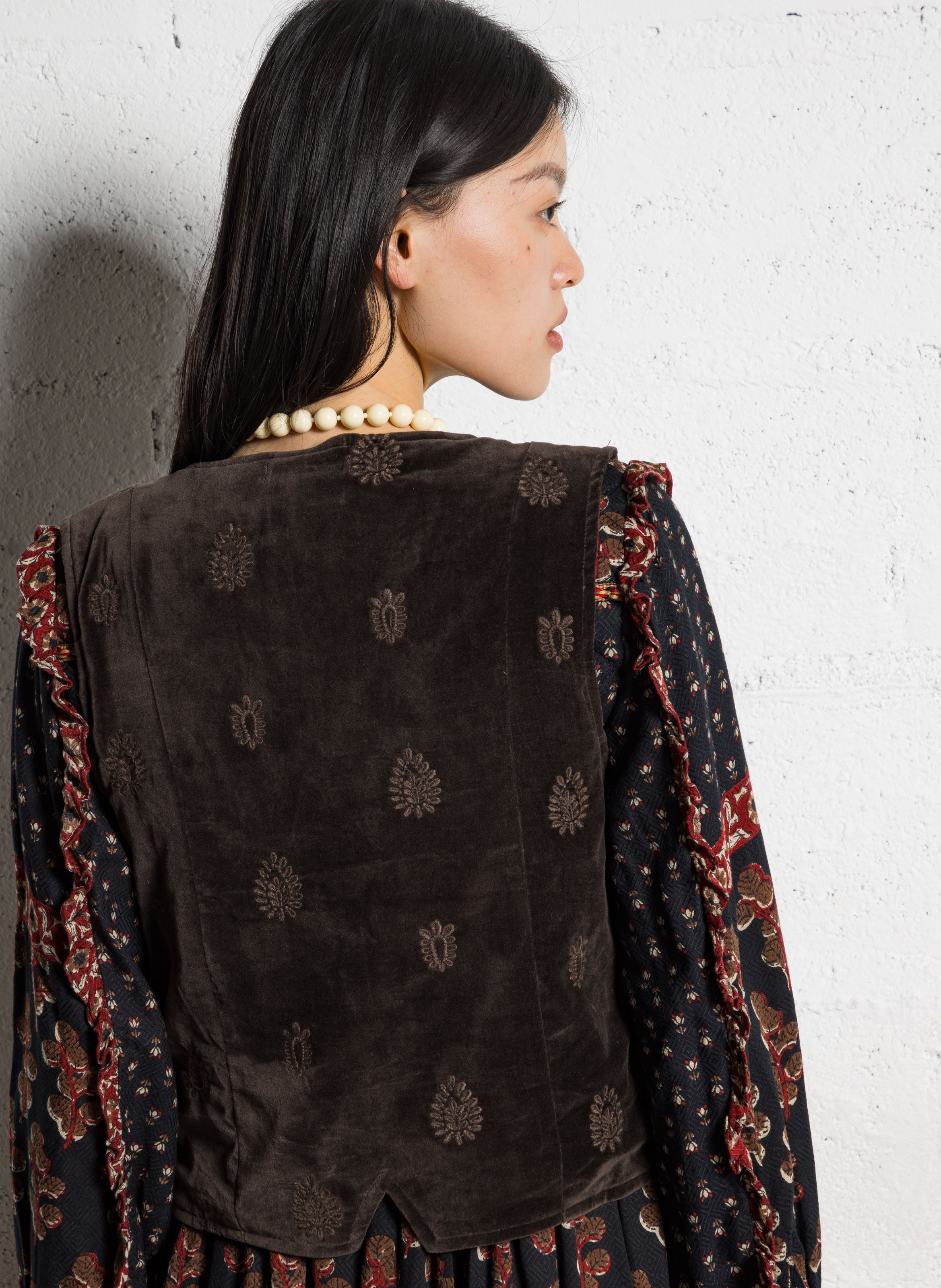 Cotton V-neck jacket MAISON HOTEL Brown