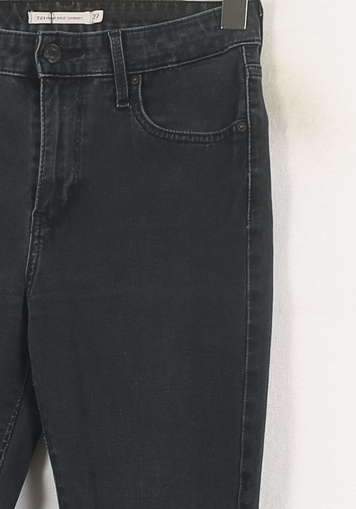 Cropped slim jeans with studs LEVI'S - Seconde main Black