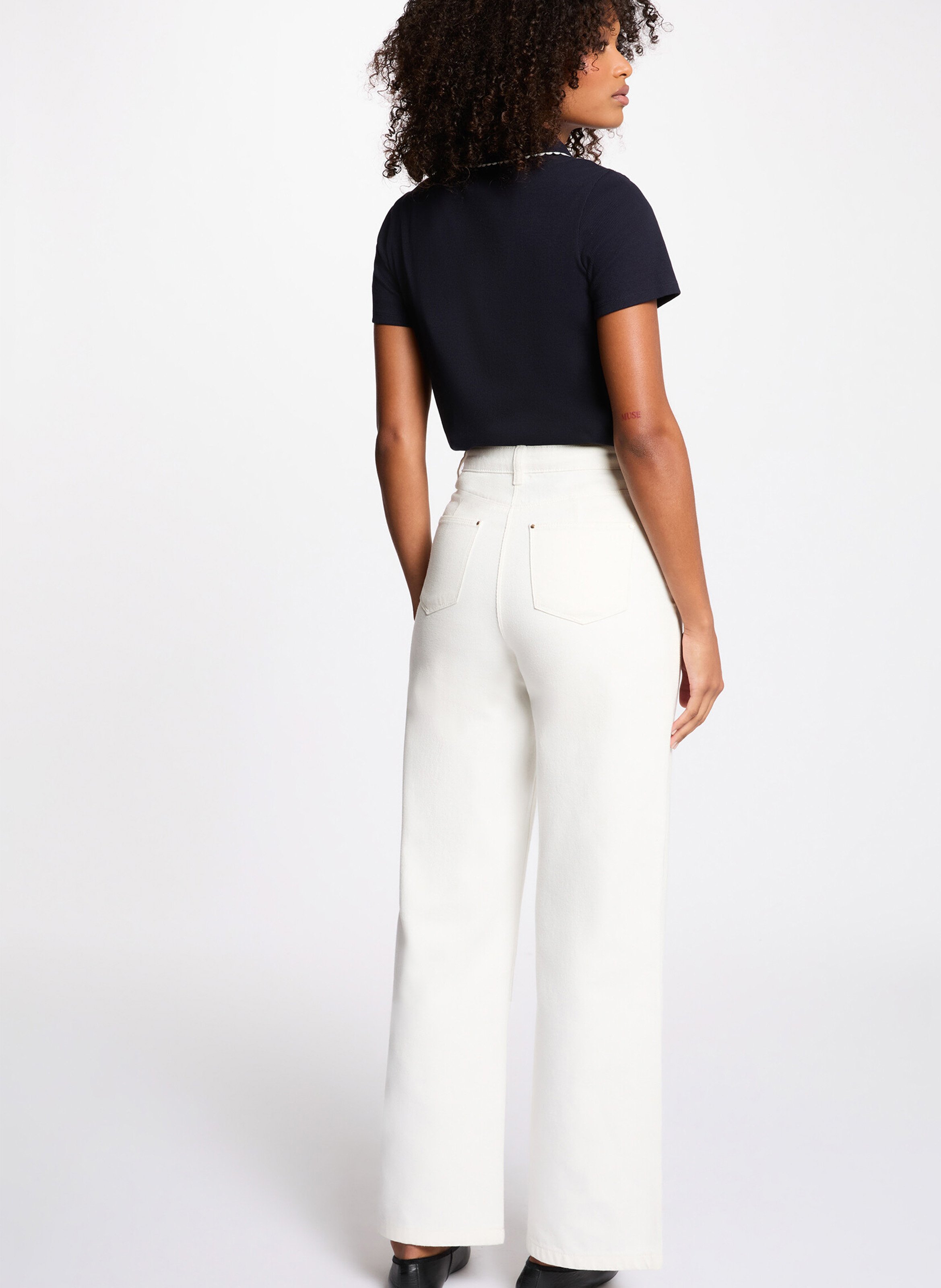 Polo met getailleerde pasvorm in effen breisel MORGAN Blauw