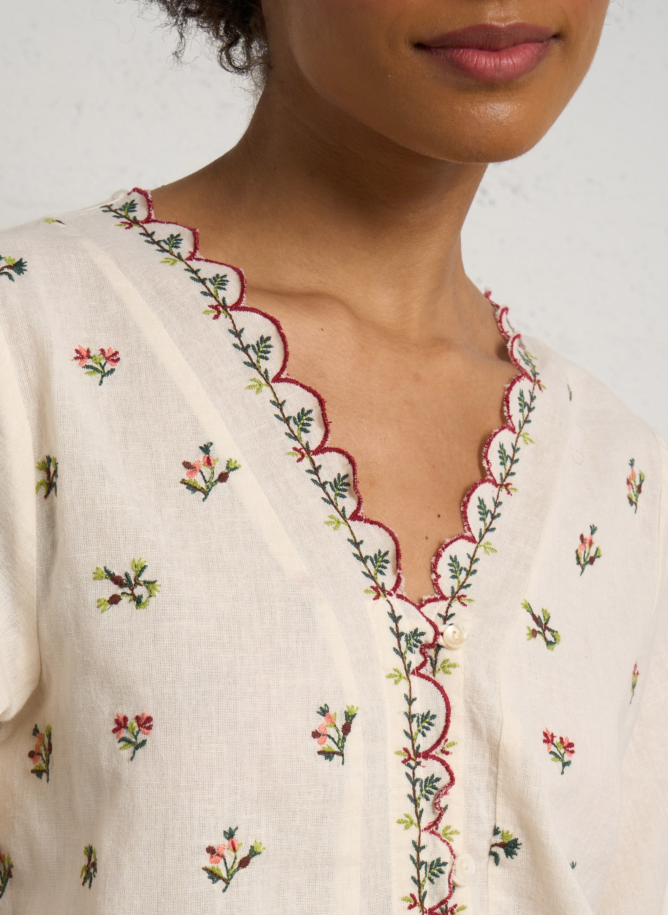 Embroidered V-neck blouse HOD PARIS Beige