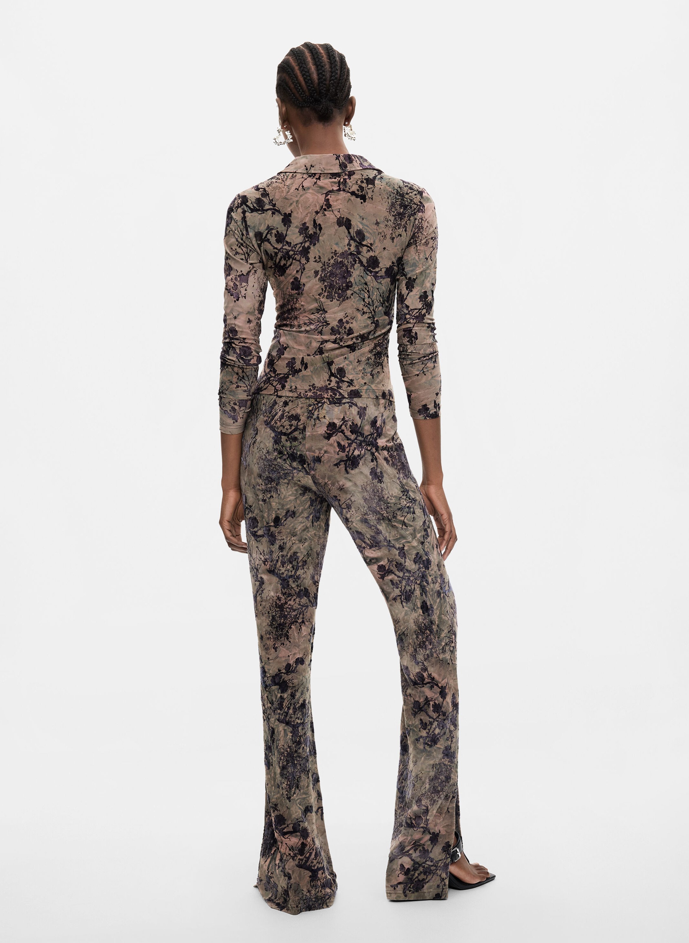 Uitlopende broek met stretch en print DESIGUAL Zwart