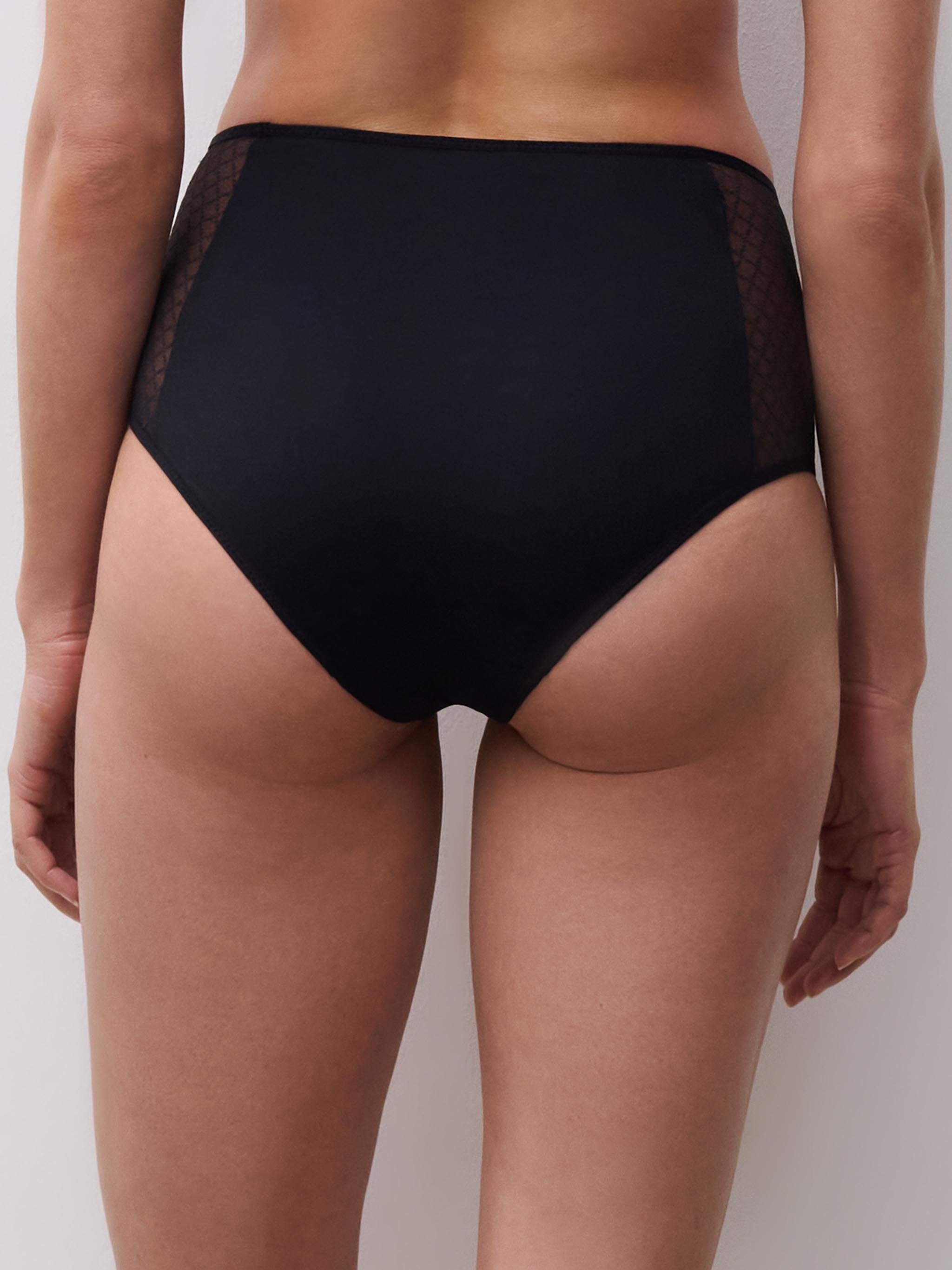 High-waisted lace panties | Black CHANTELLE Women