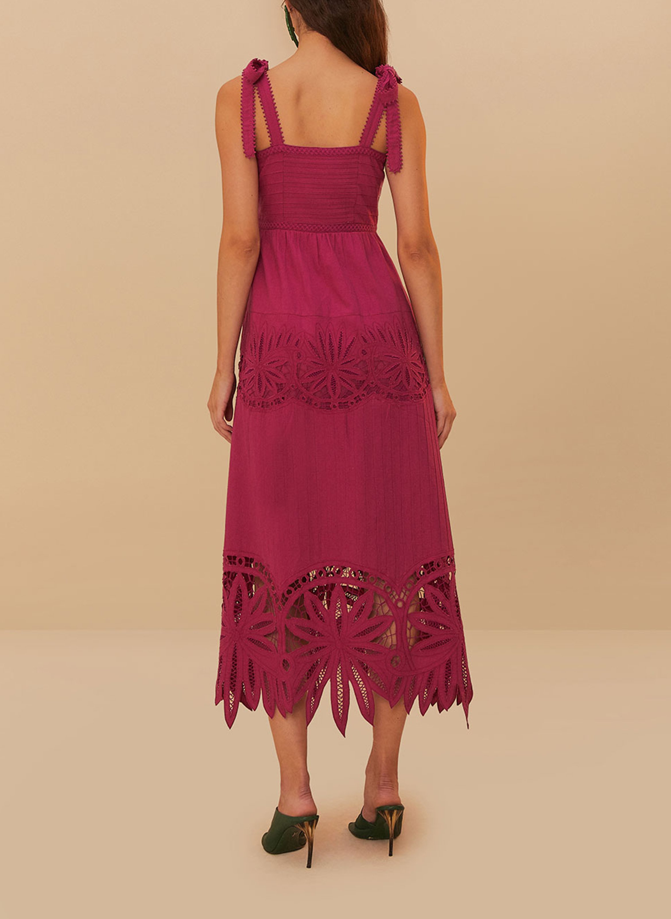 Robe midi évasée en dentelle Rose