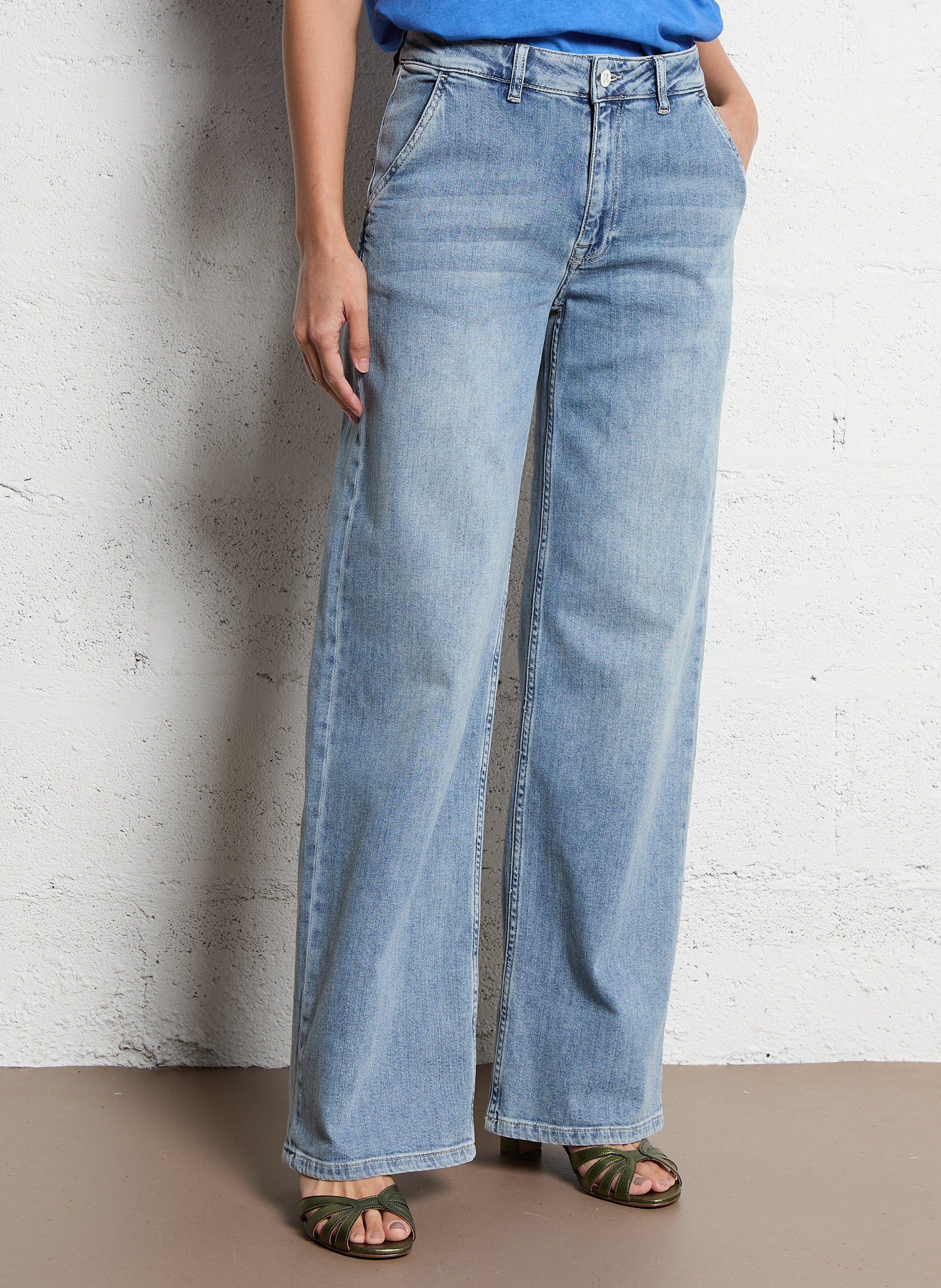 Cotton Wide-Leg Jeans