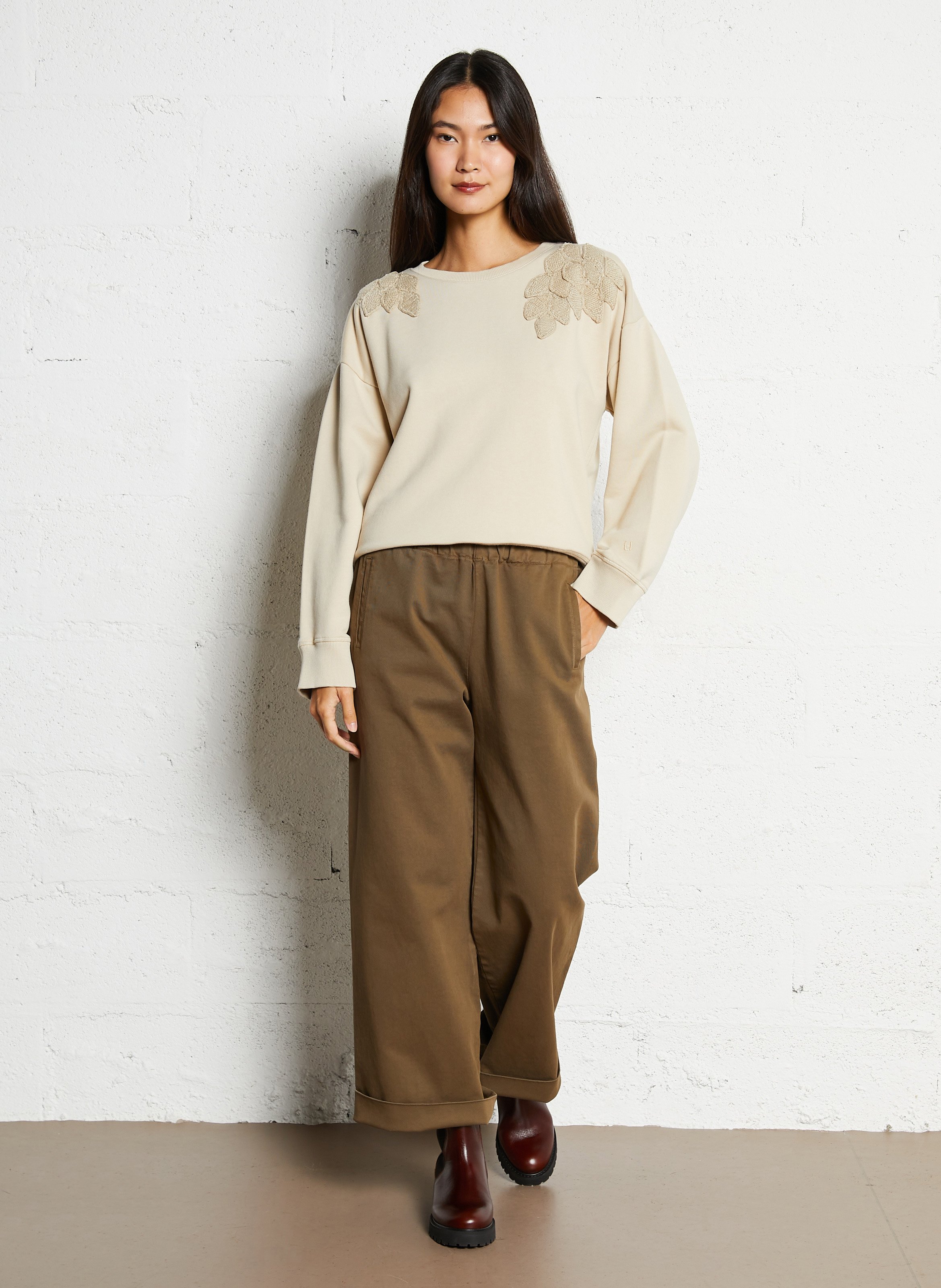 Sweat col rond brodé en coton LEON & HARPER Gris