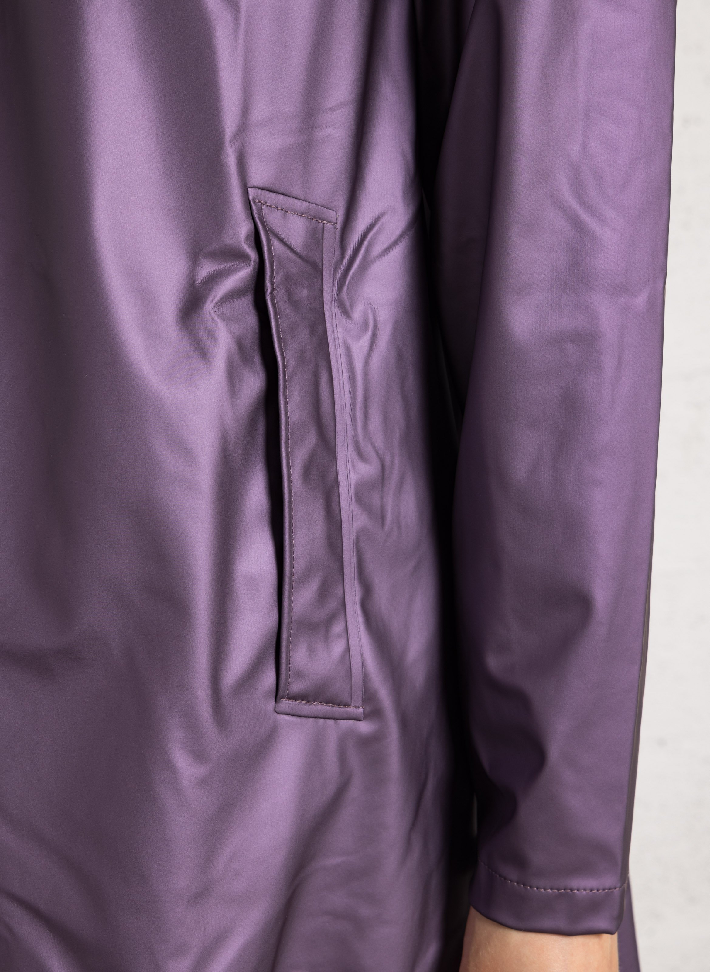 Hooded jacket RAINS Purple