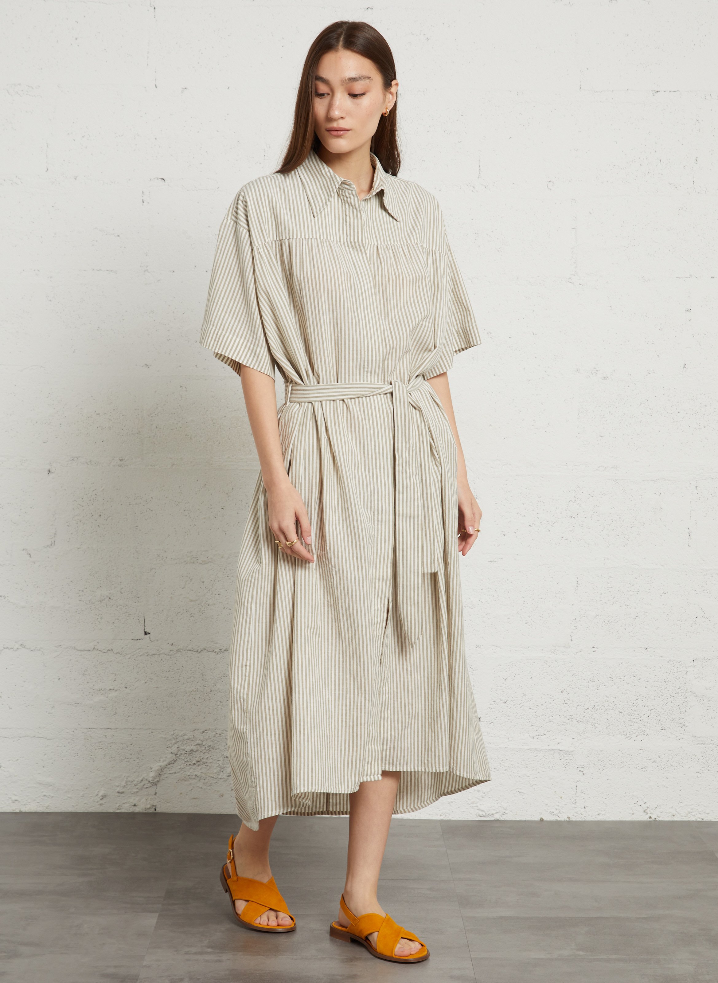 Sandales plates à brides en cuir suédé MAISON TOUFET Jaune