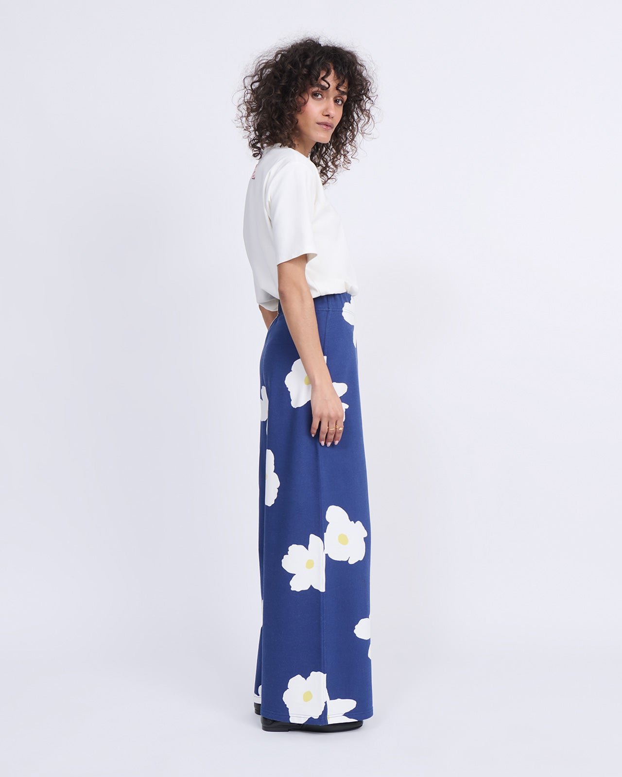 Organic cotton floral print pants EMOI EMOI Blue