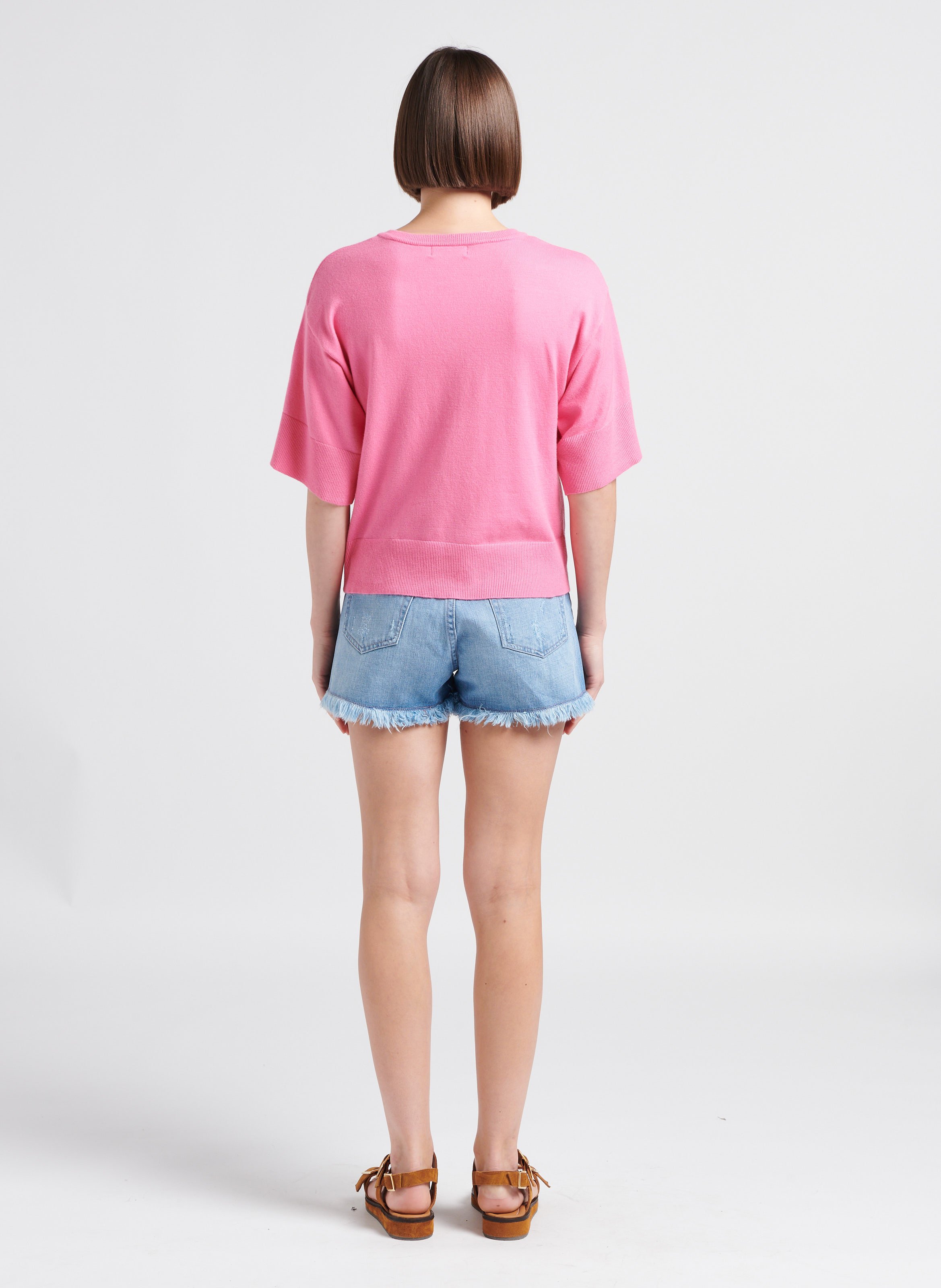 Cropped Denim Shorts With Rawedge Hems Bleach Berenice Women Place des Tendances