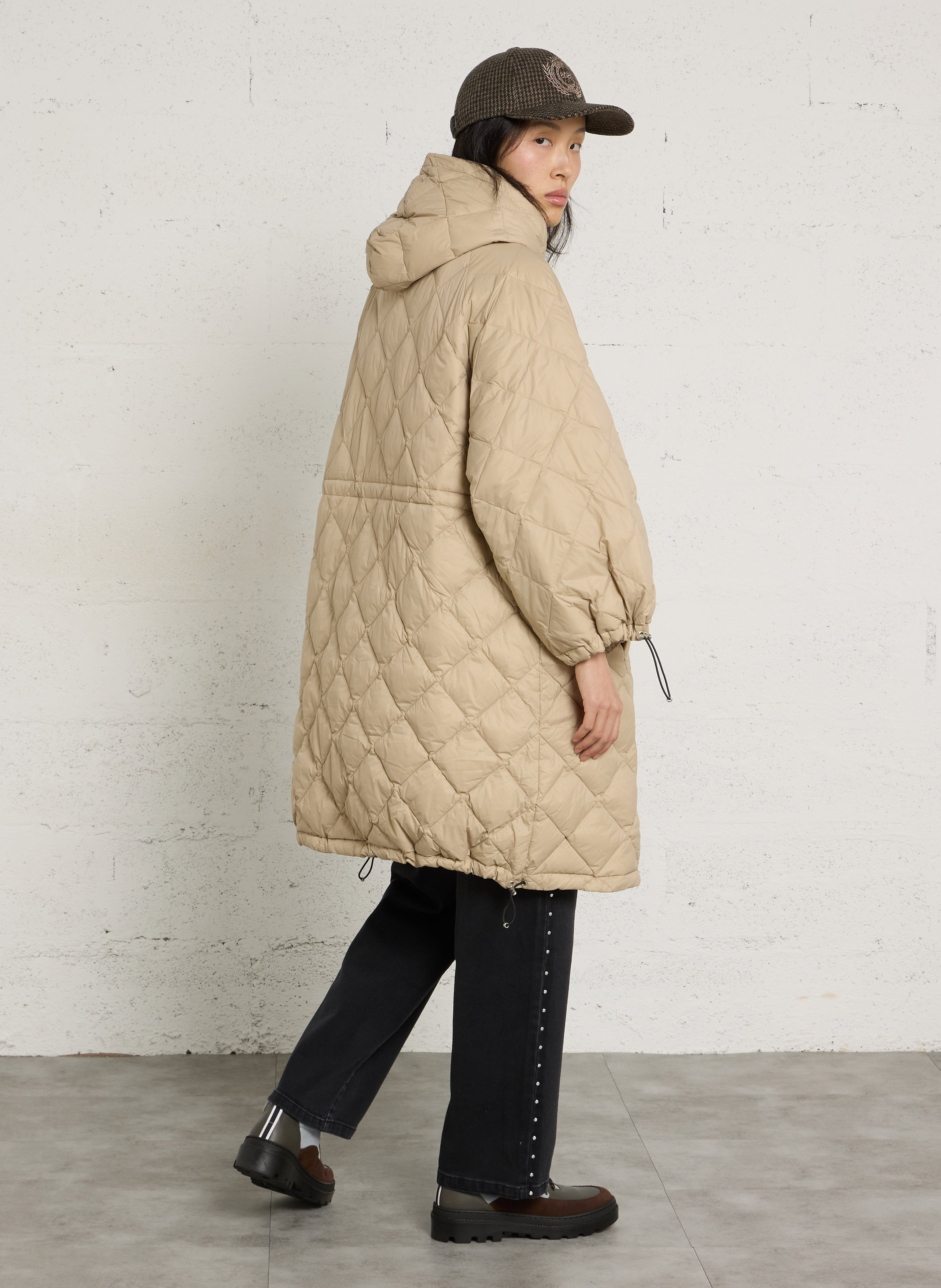Oversized donsjack TAION Beige