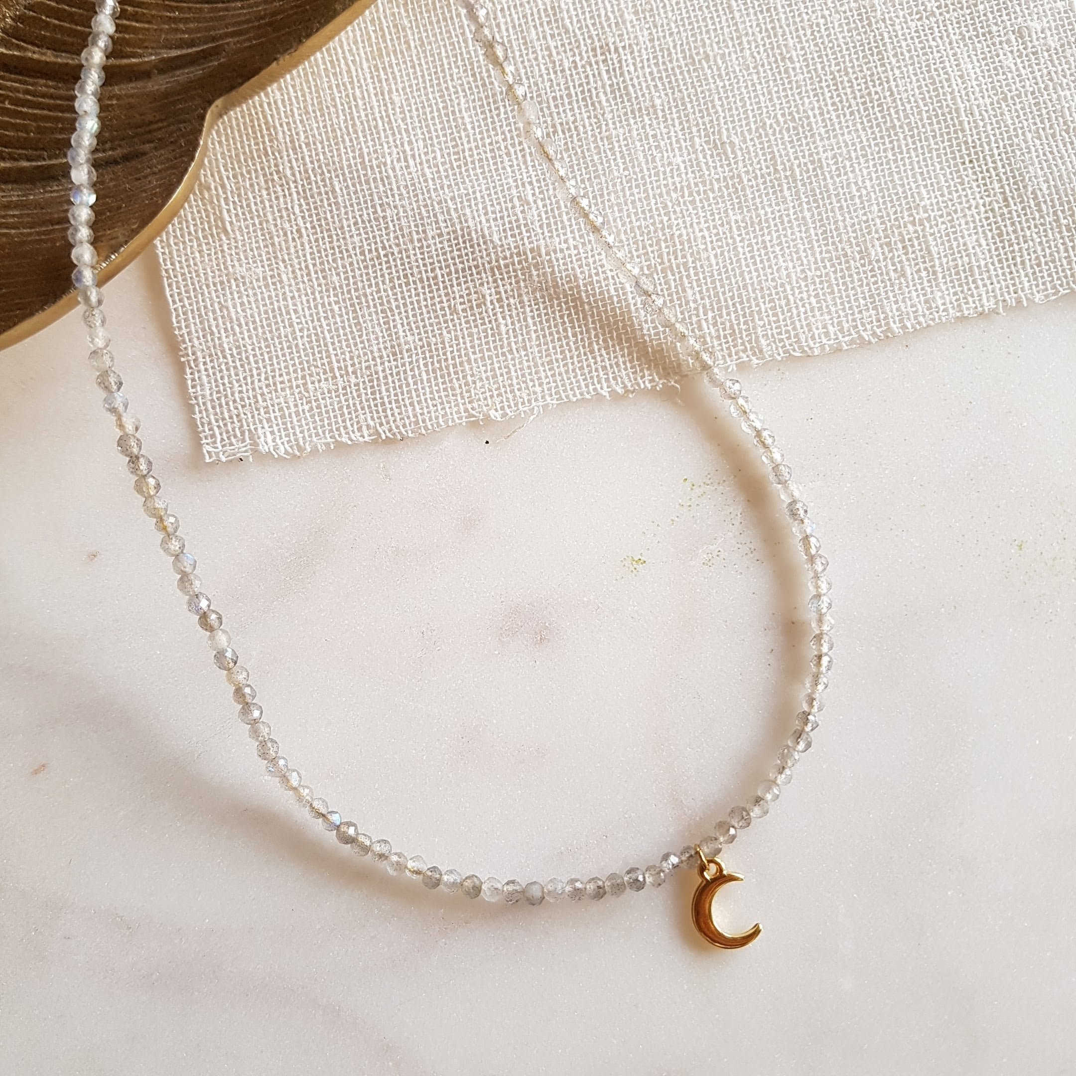 Labradorite necklace GINANDGER Grey