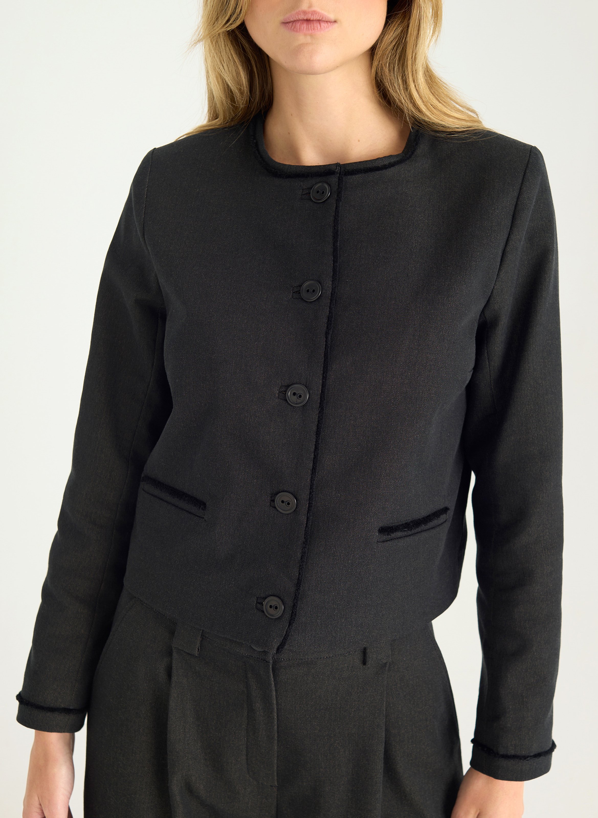 Veste courte boutonnée unie COTELAC Noir