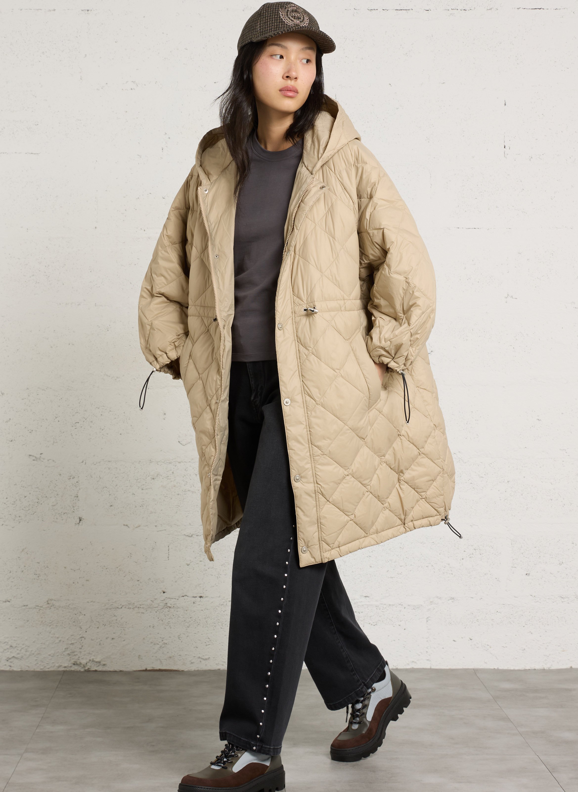 Oversized donsjack TAION Beige