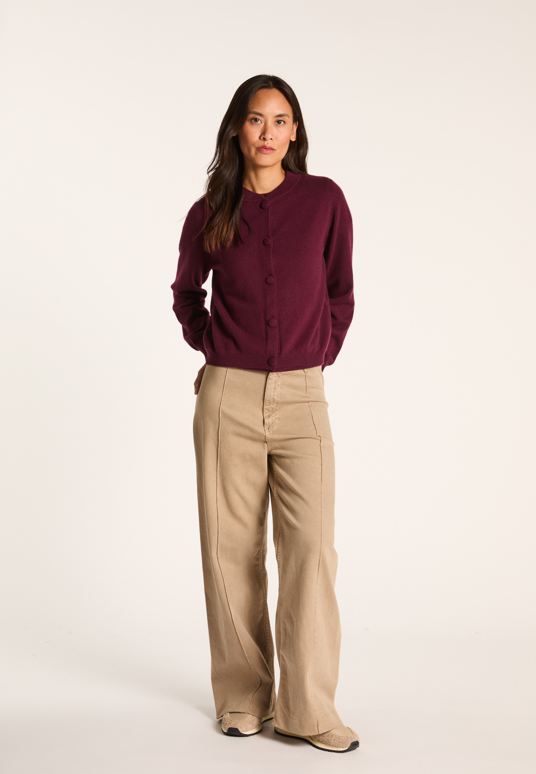 Buttoned cashmere cardigan AURA 96-prune
