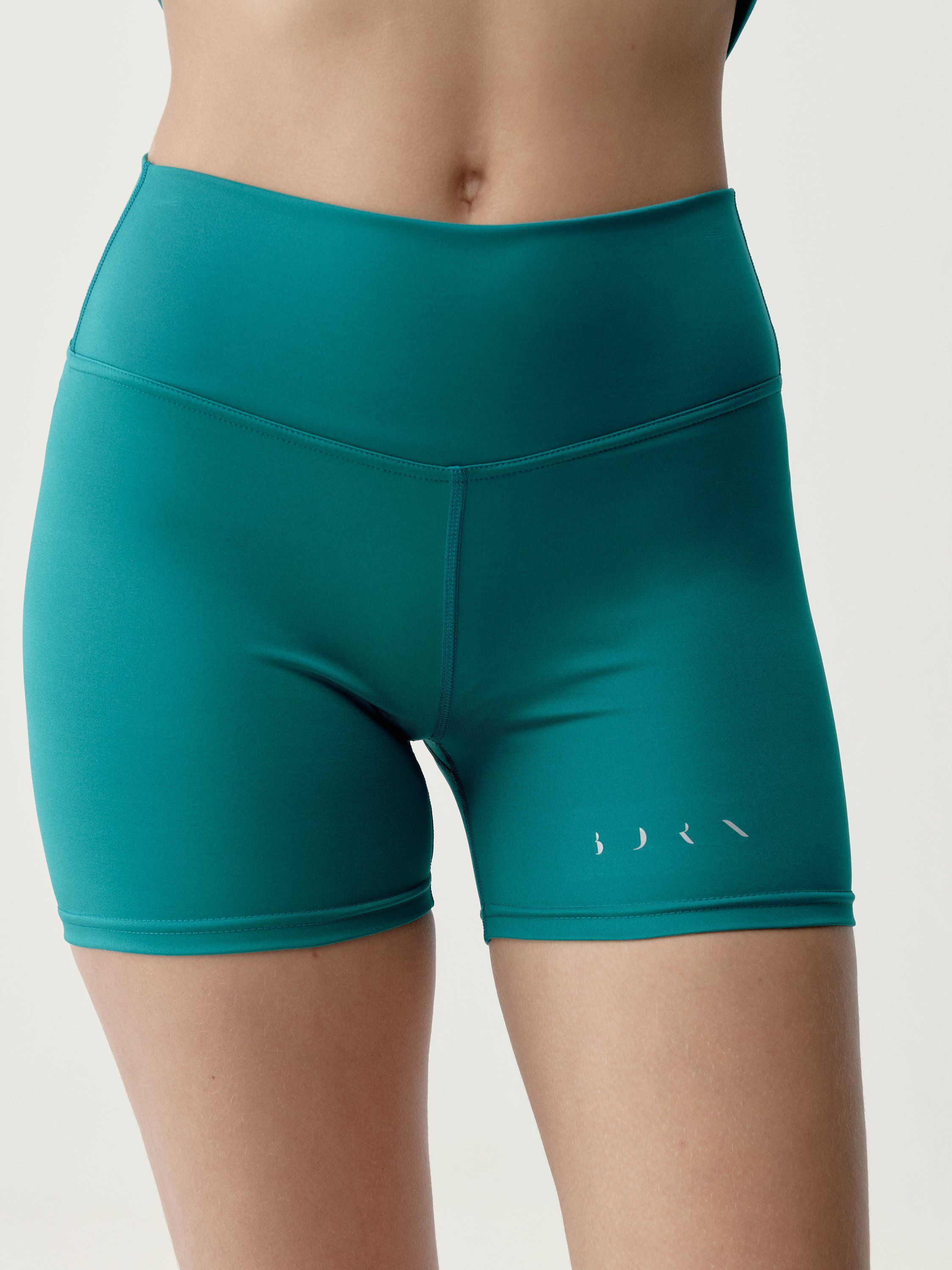 Short moulant de sport tennis roland BORN Vert