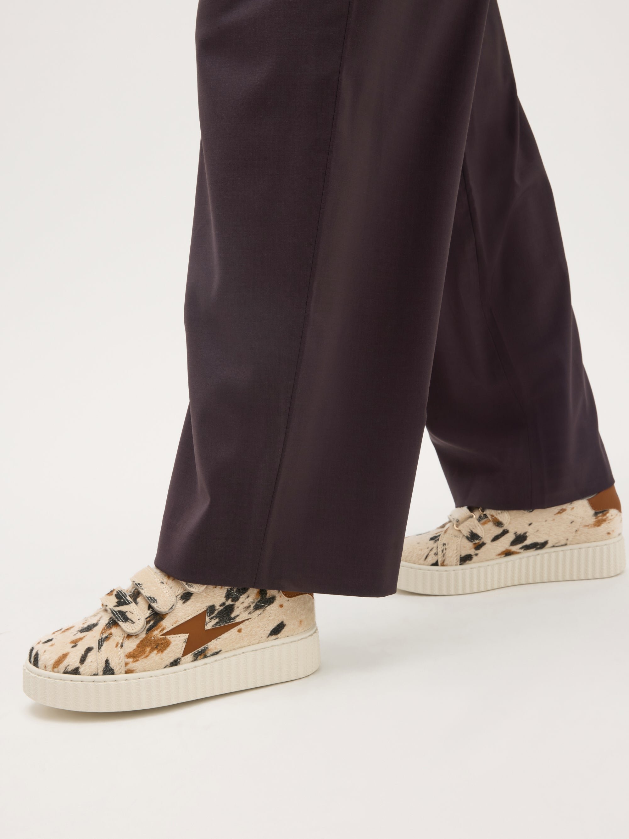 Low Velcro trainers VANESSA WU White