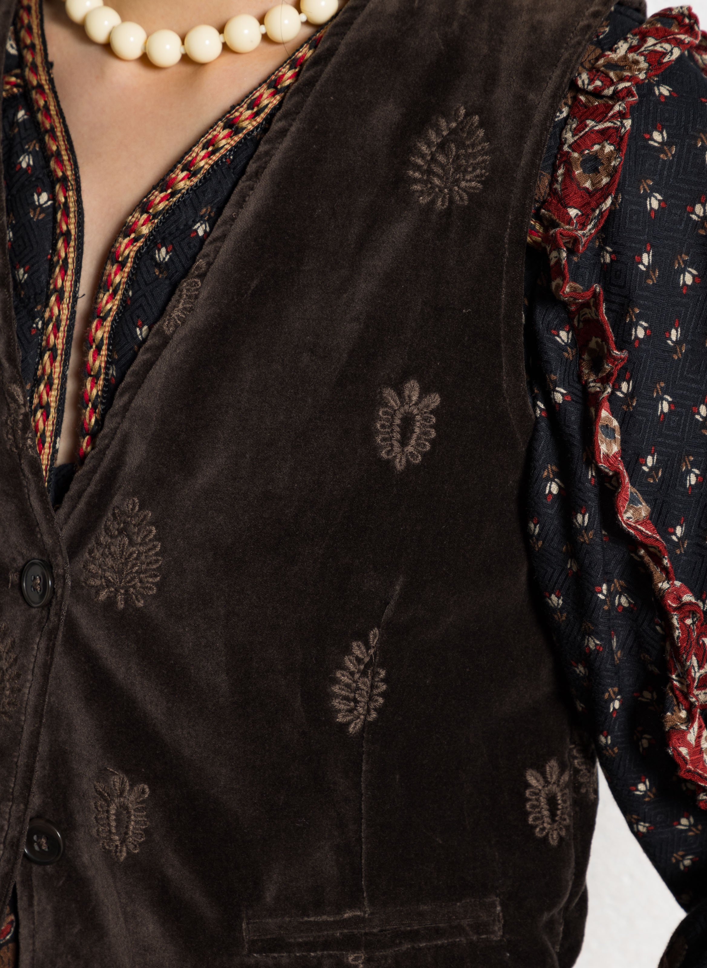 Cotton V-neck jacket MAISON HOTEL Brown