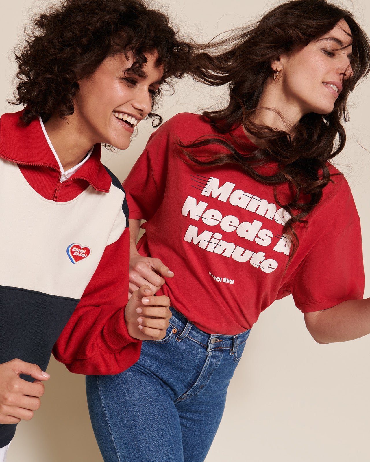 The "mama needs a minute" t-shirt in organic cotton EMOI EMOI Red