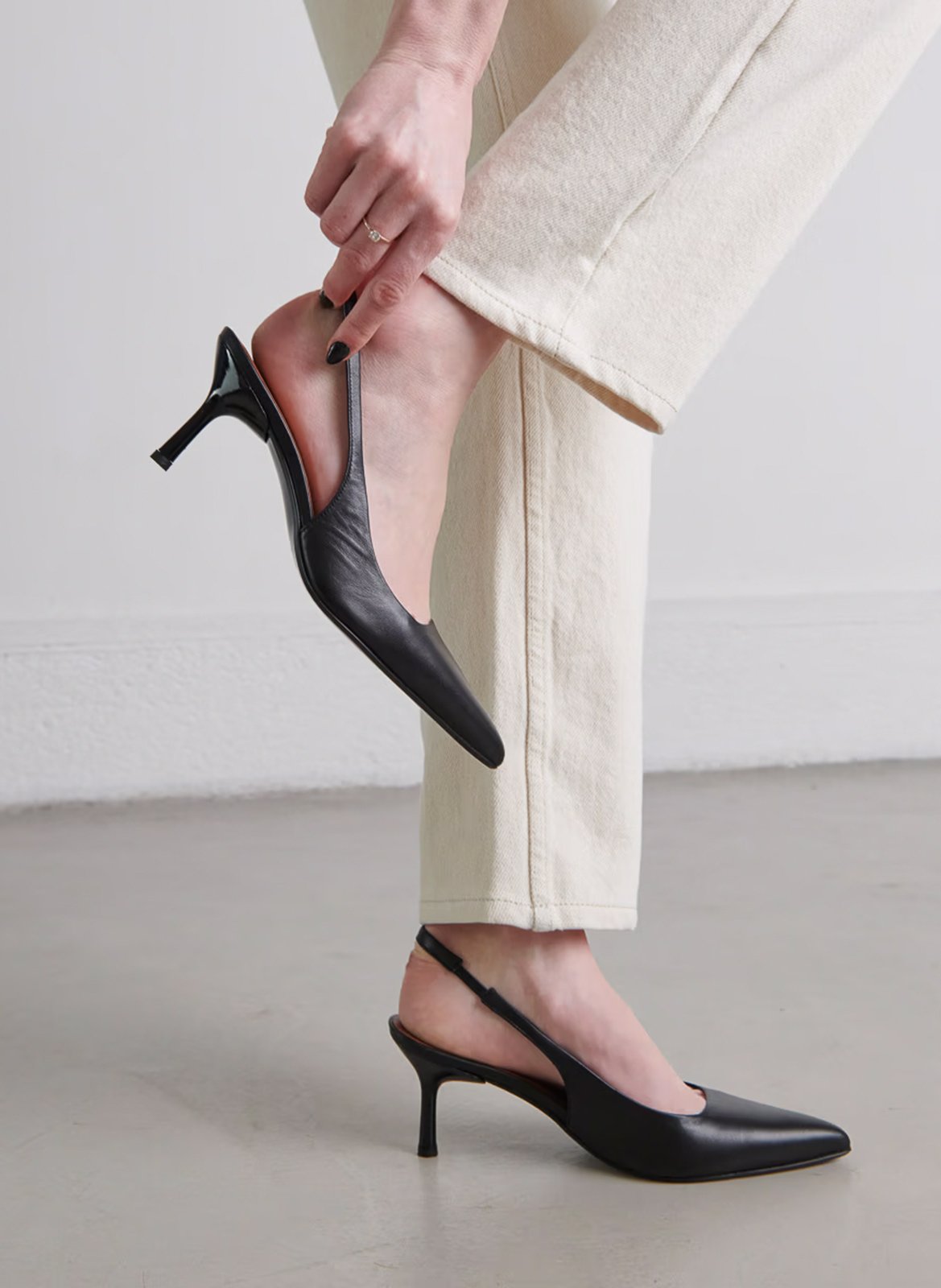 Leather pumps with pointed toe JONAK Black