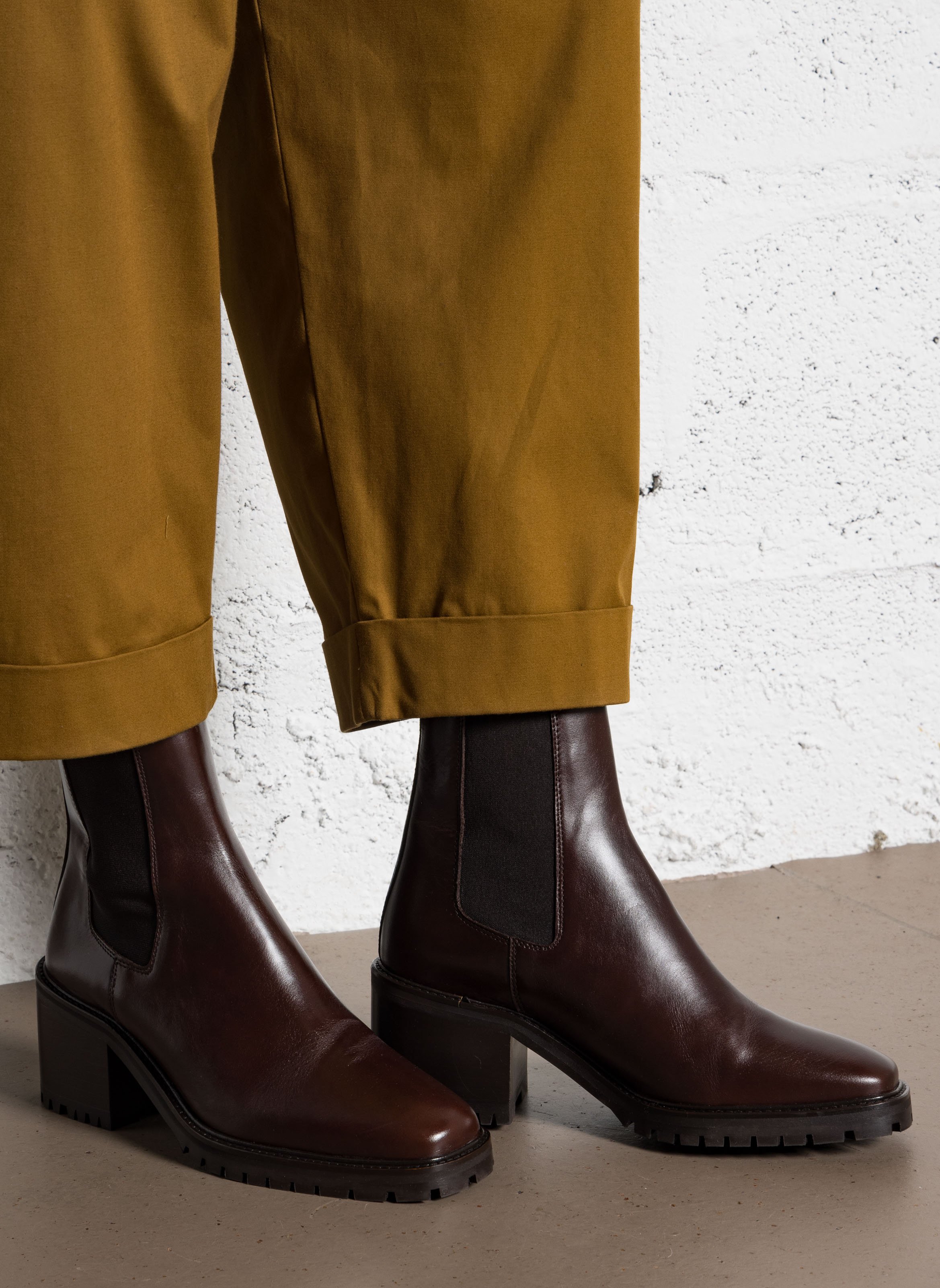 Bottines à talons en cuir RIVECOUR Marron