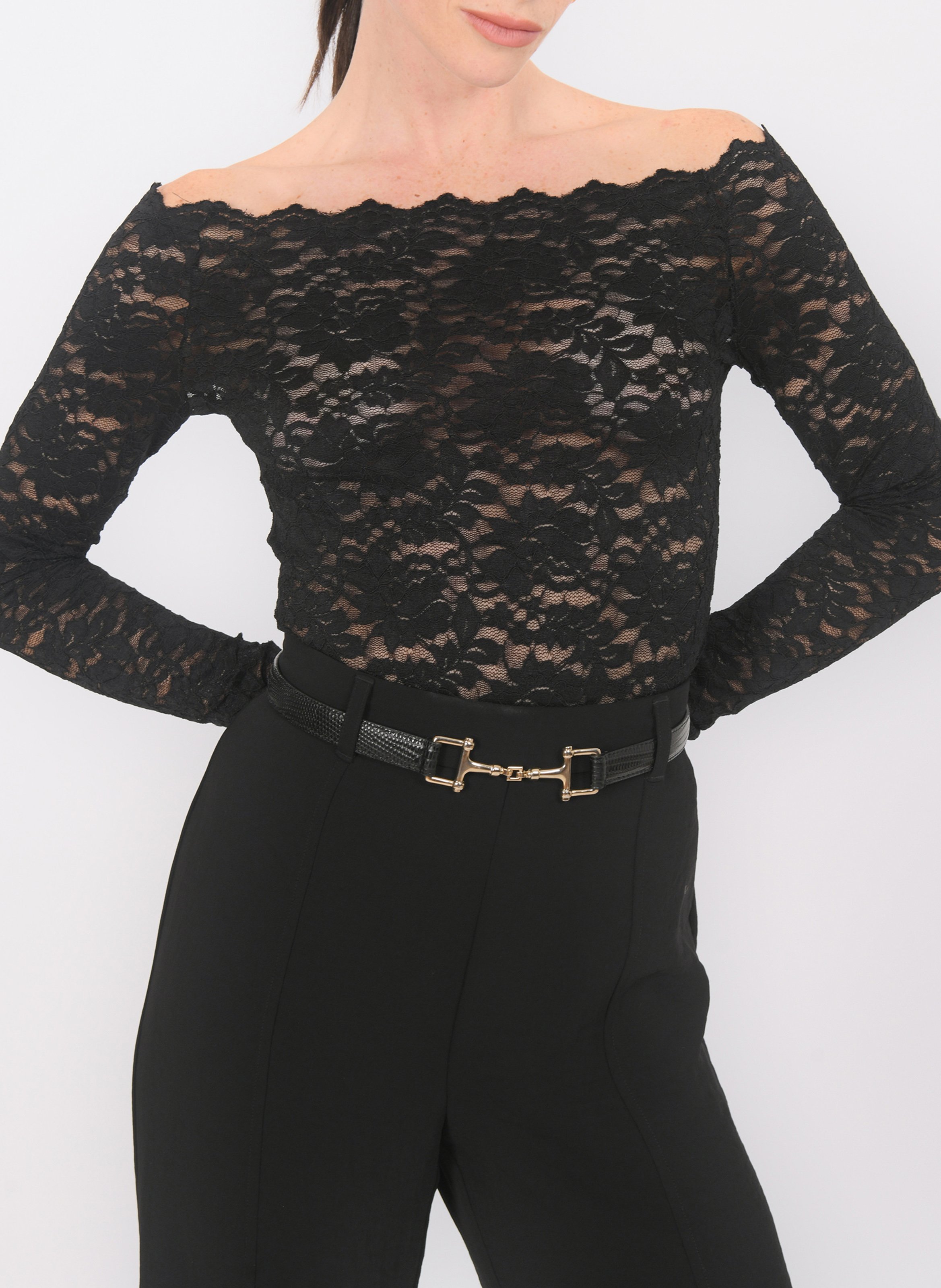 Bardot top met kanten details KOOKAI Zwart