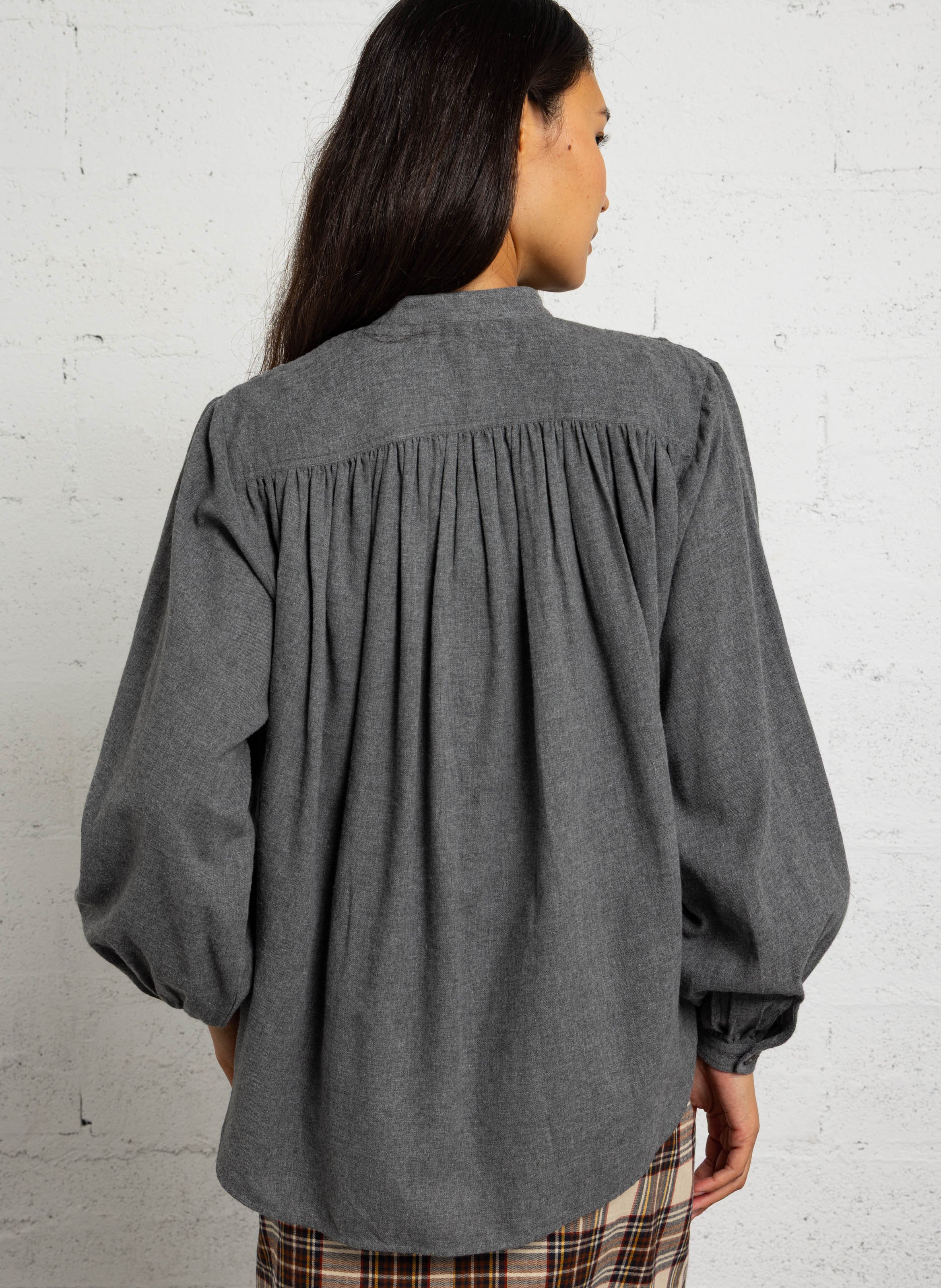 Chemise col rond en coton LAURENCE BRAS Gris