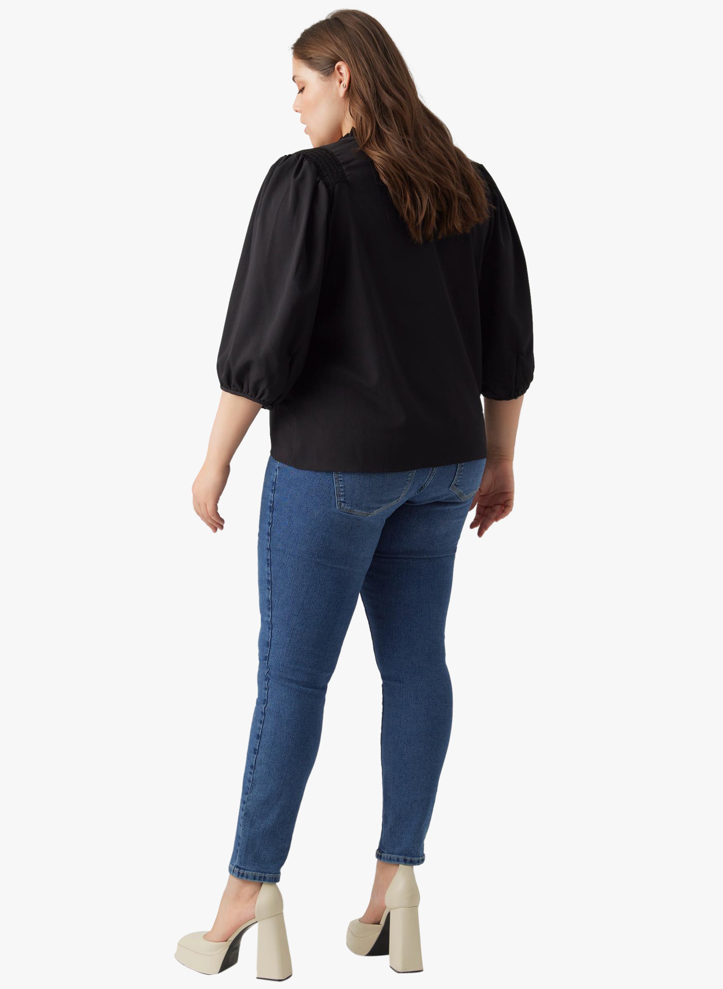 Blouse col V regular-fit VERO MODA CURVE Noir