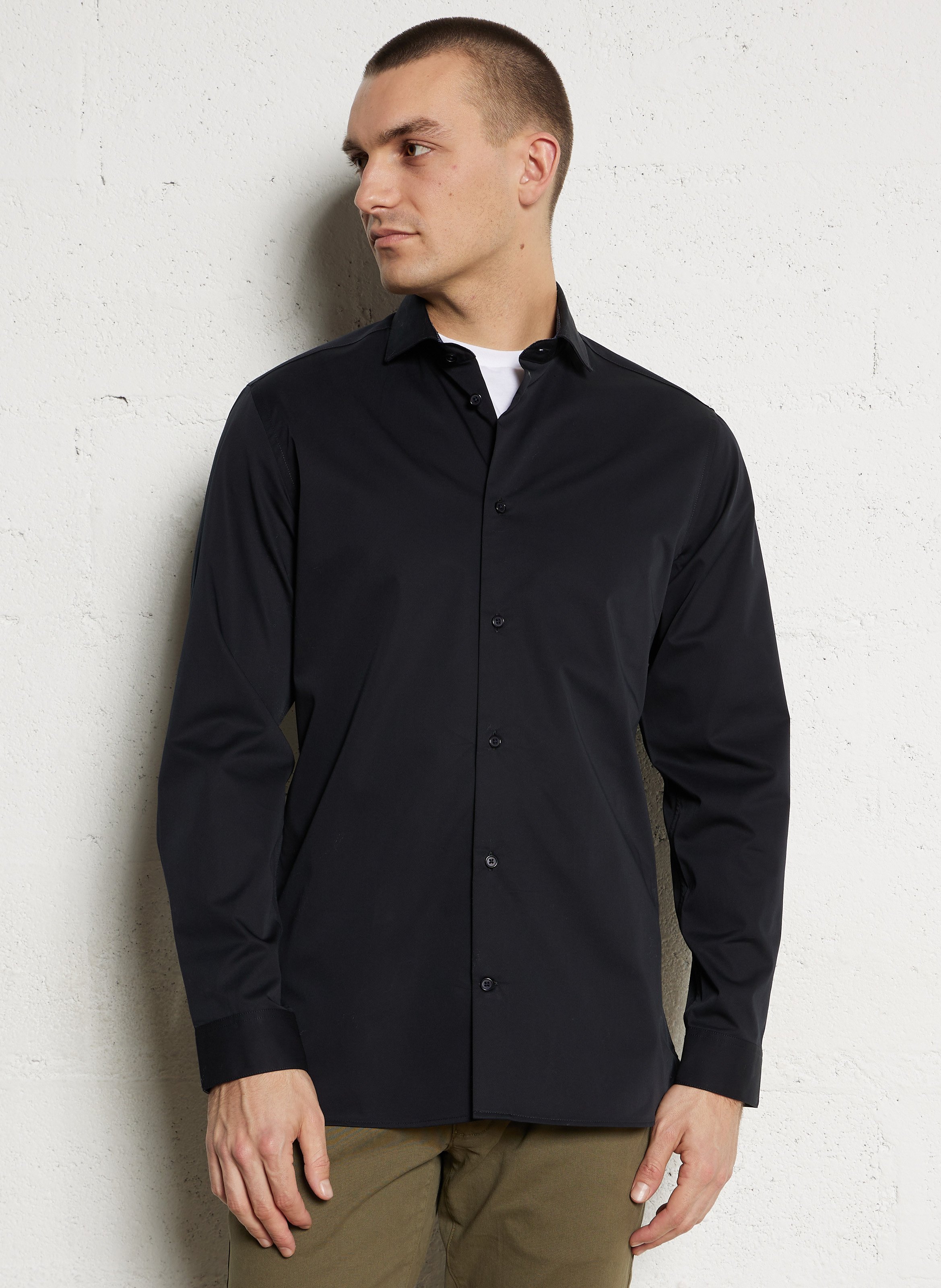 Slim-fit cotton shirt with classic collar AU PRINTEMPS PARIS