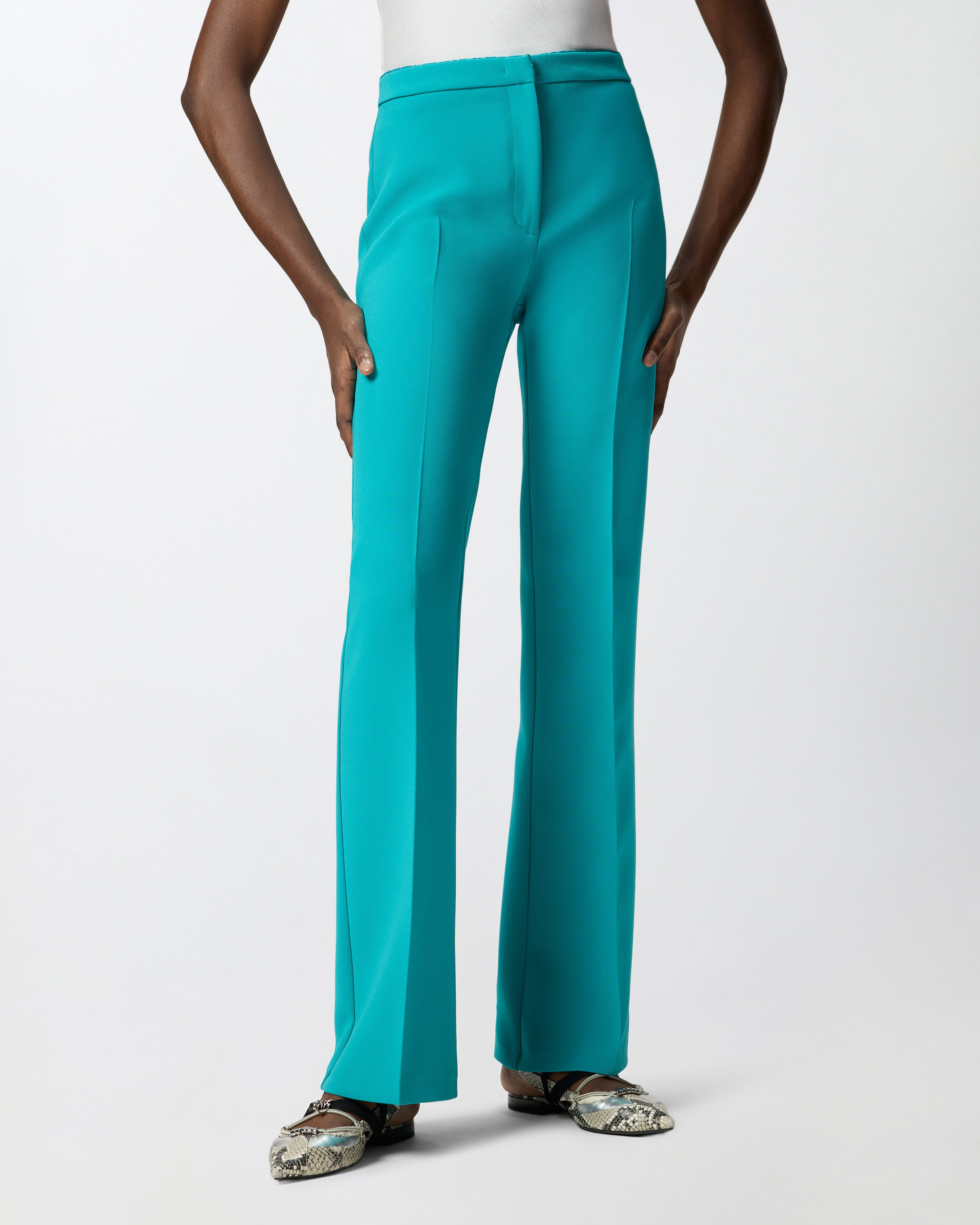 Trousers with prominent pleats Green