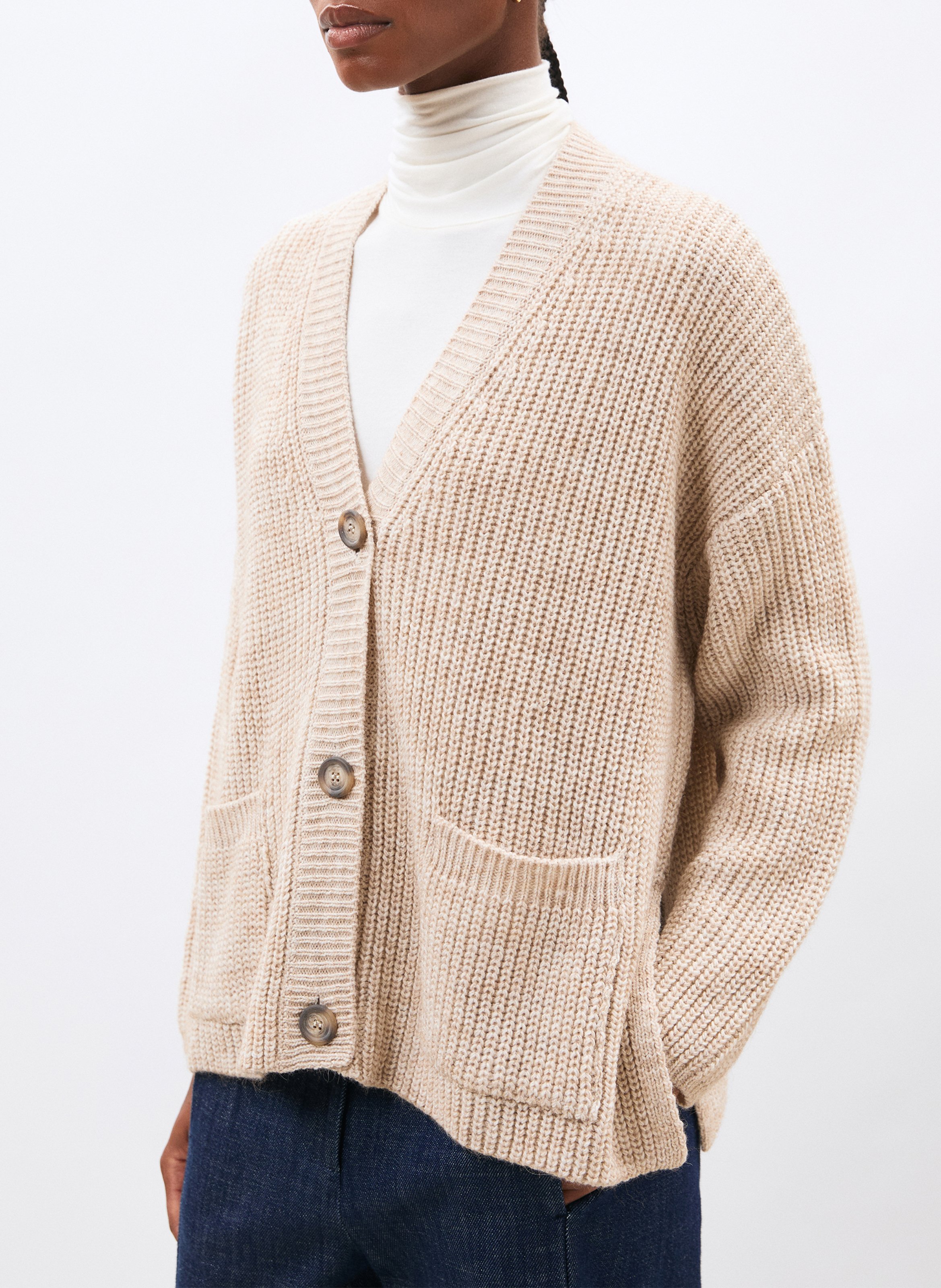Weiter V-Ausschnitt-Cardigan HUMILITY Weiss