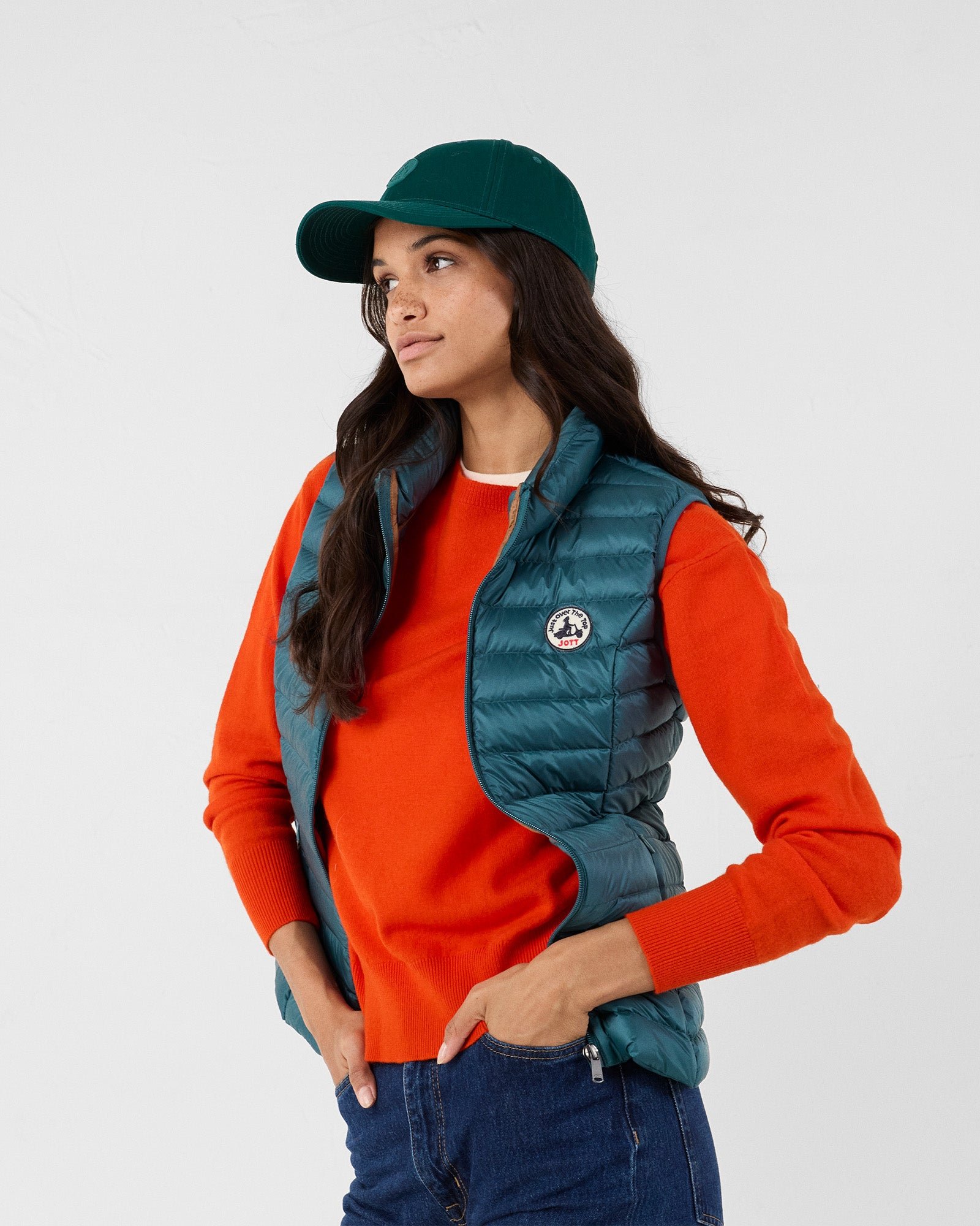 Sleeveless lightweight down vest seda JOTT Green