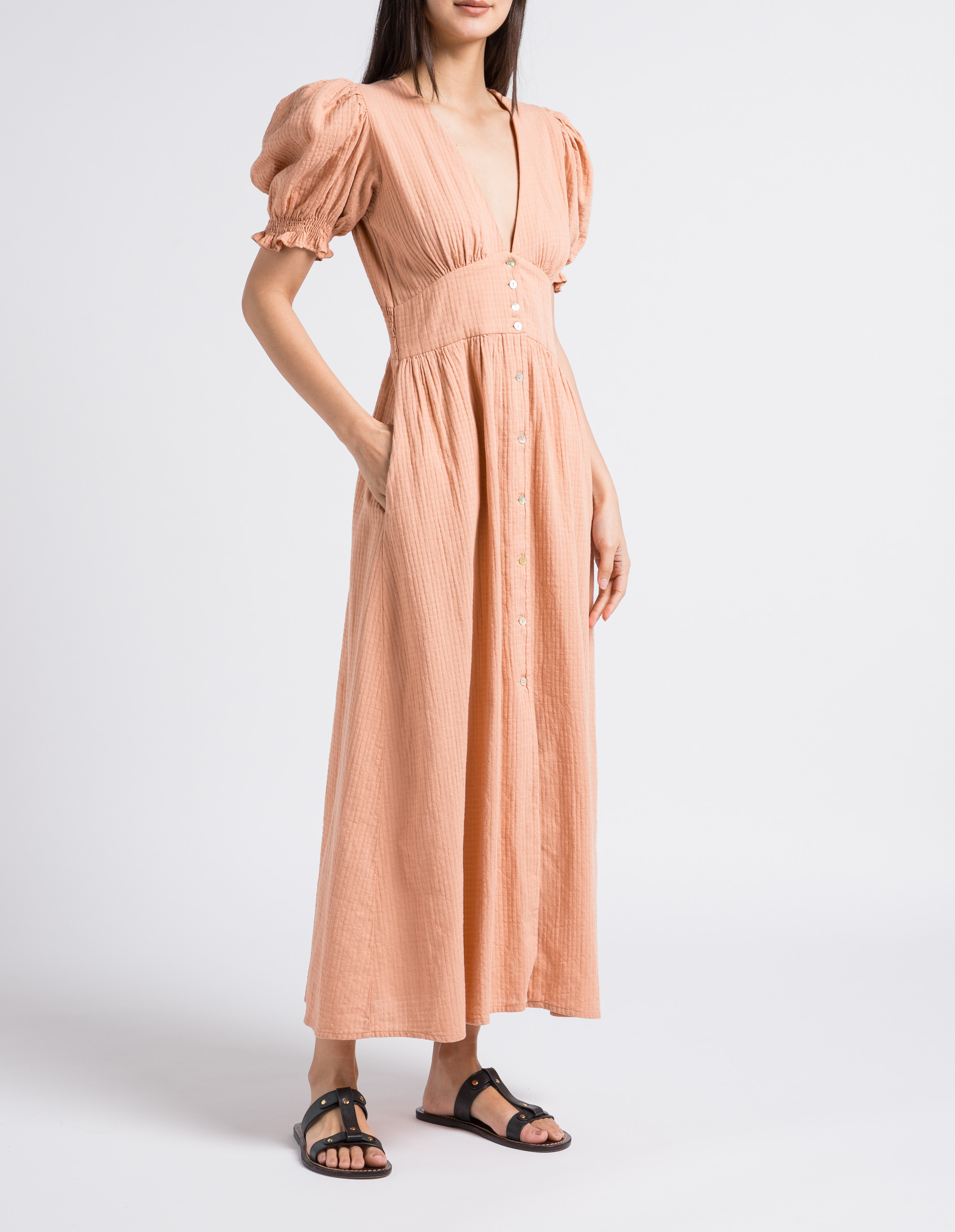 Fitted cotton V-neck maxi dress THE NEW SOCIETY Brown