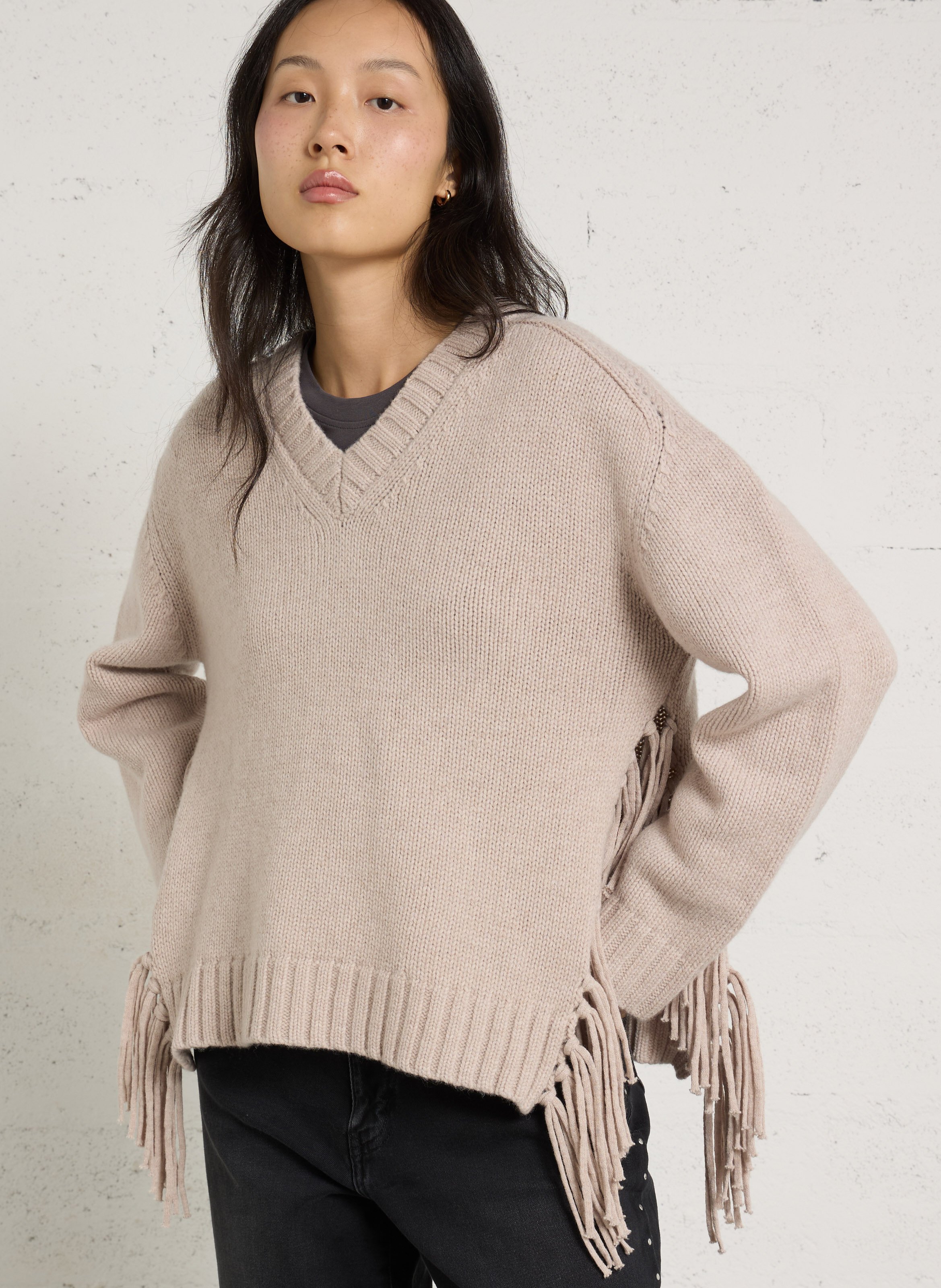 Straight V-neck wool sweater BERENICE