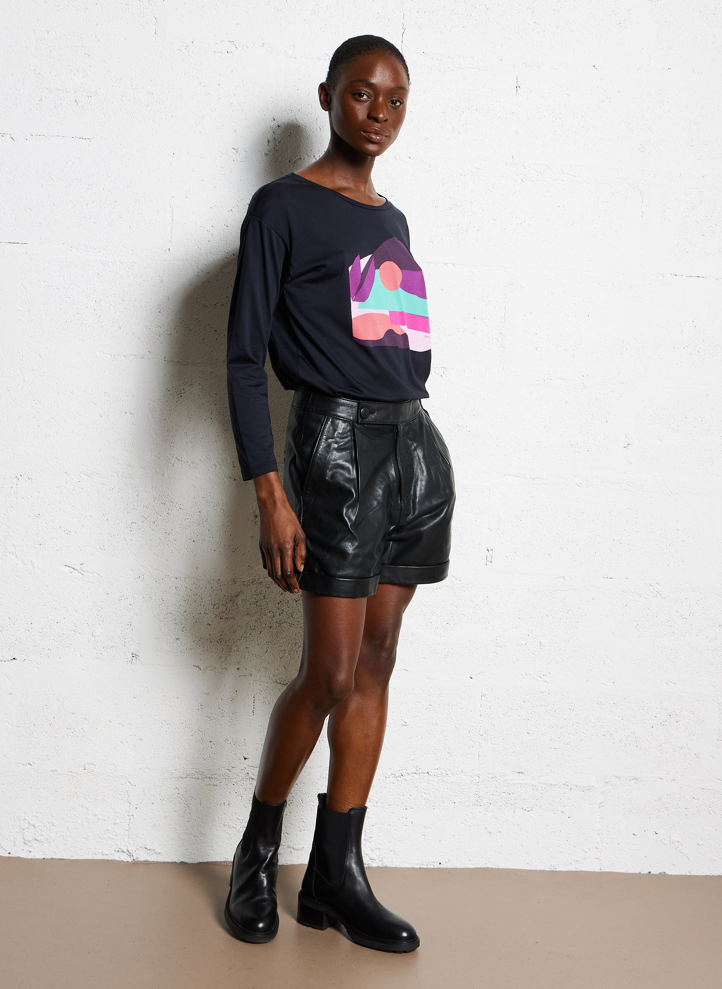 Gerade geschnittene Ledershorts LA PETITE ETOILE Schwarz