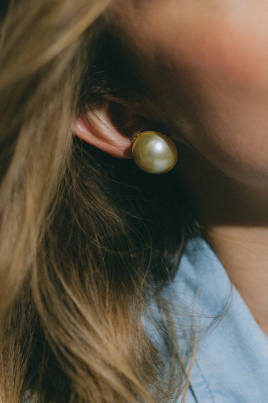 Maxi stud earrings with gold-plated pearls MONSIEUR SIMONE Golden