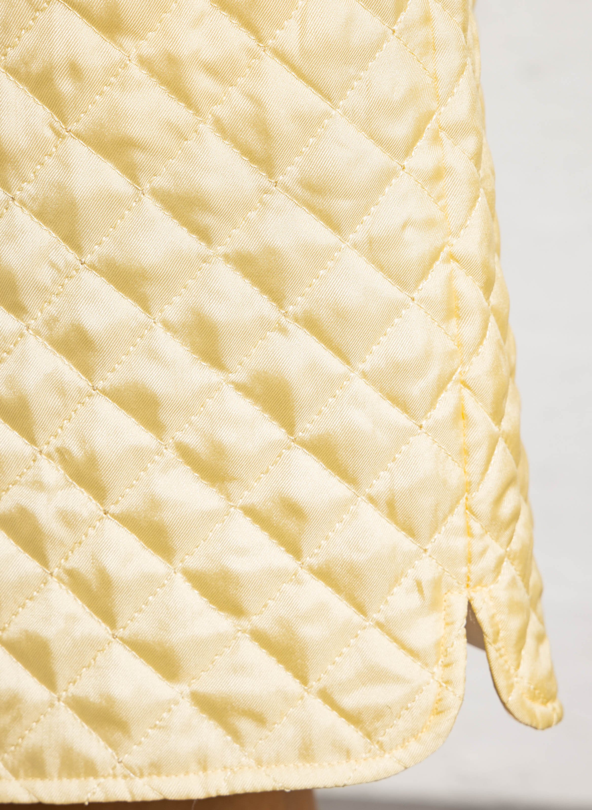 High-waisted quilted silk shorts STELLA NOVA Yellow